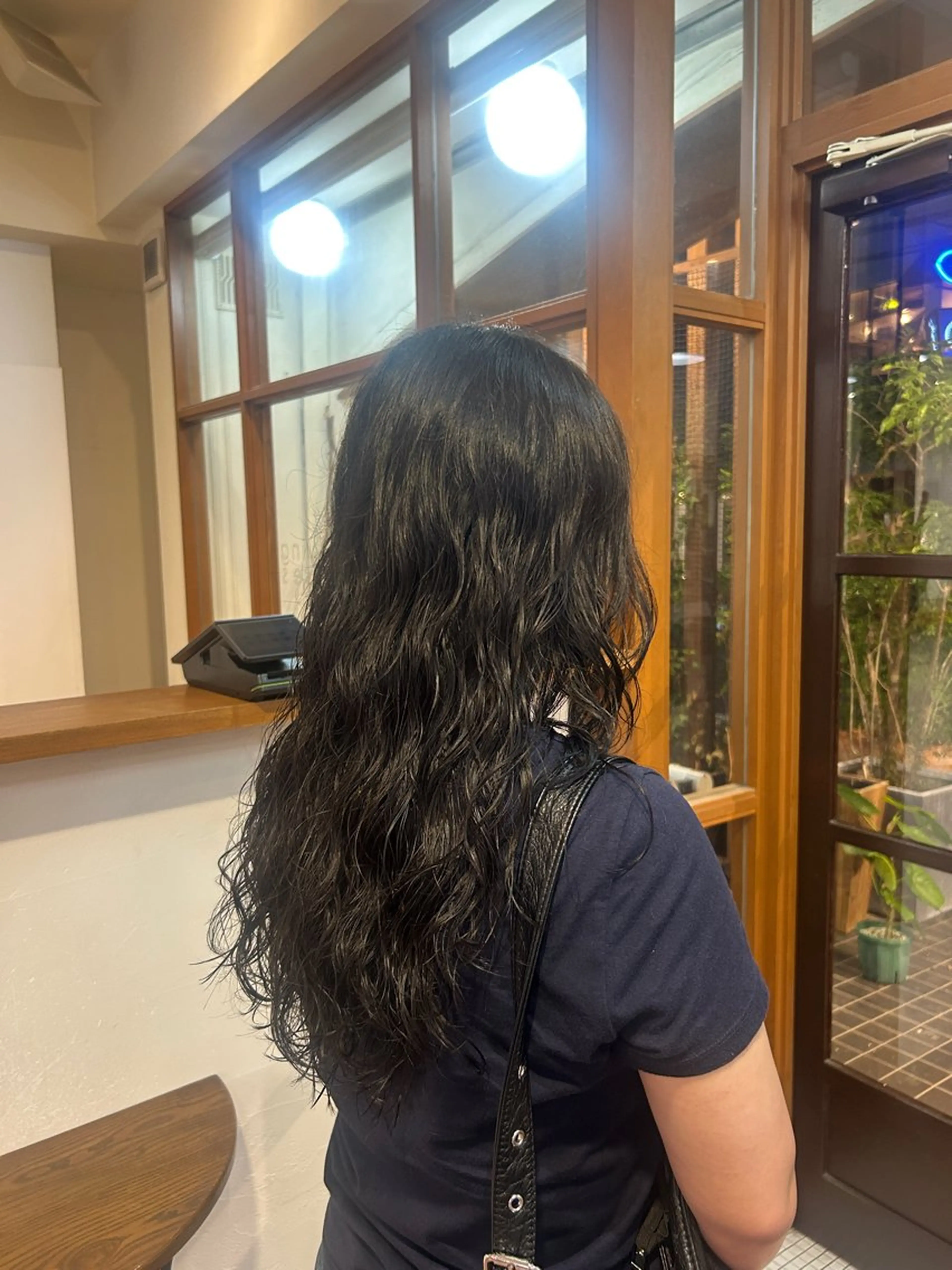 カラー ✩佐野ジョウタロウ /艶カラー/縮毛矯正のヘアスタイル