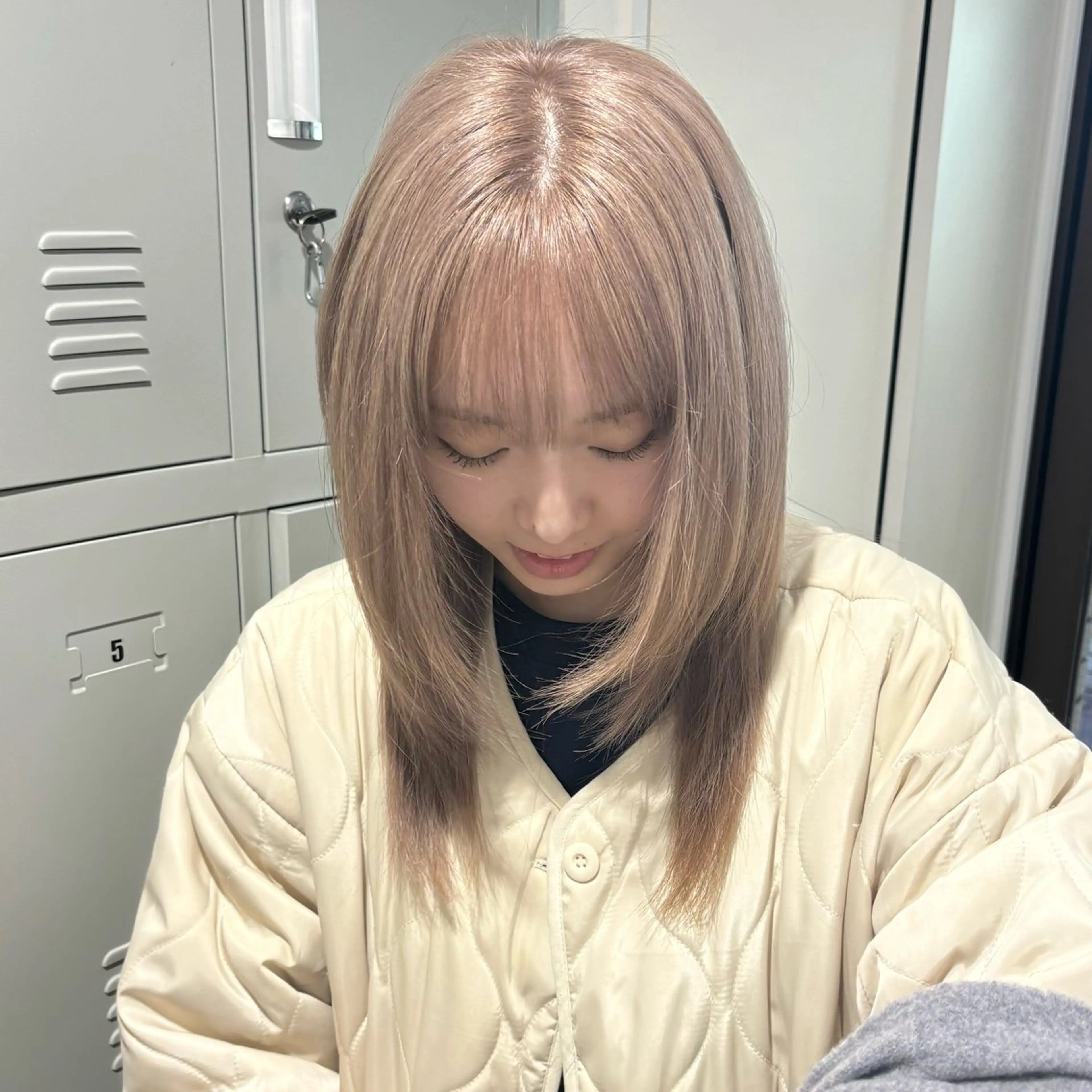 セミロング カラー 髪質改善ストレート /暖色カラー🎀🪞のヘアスタイル