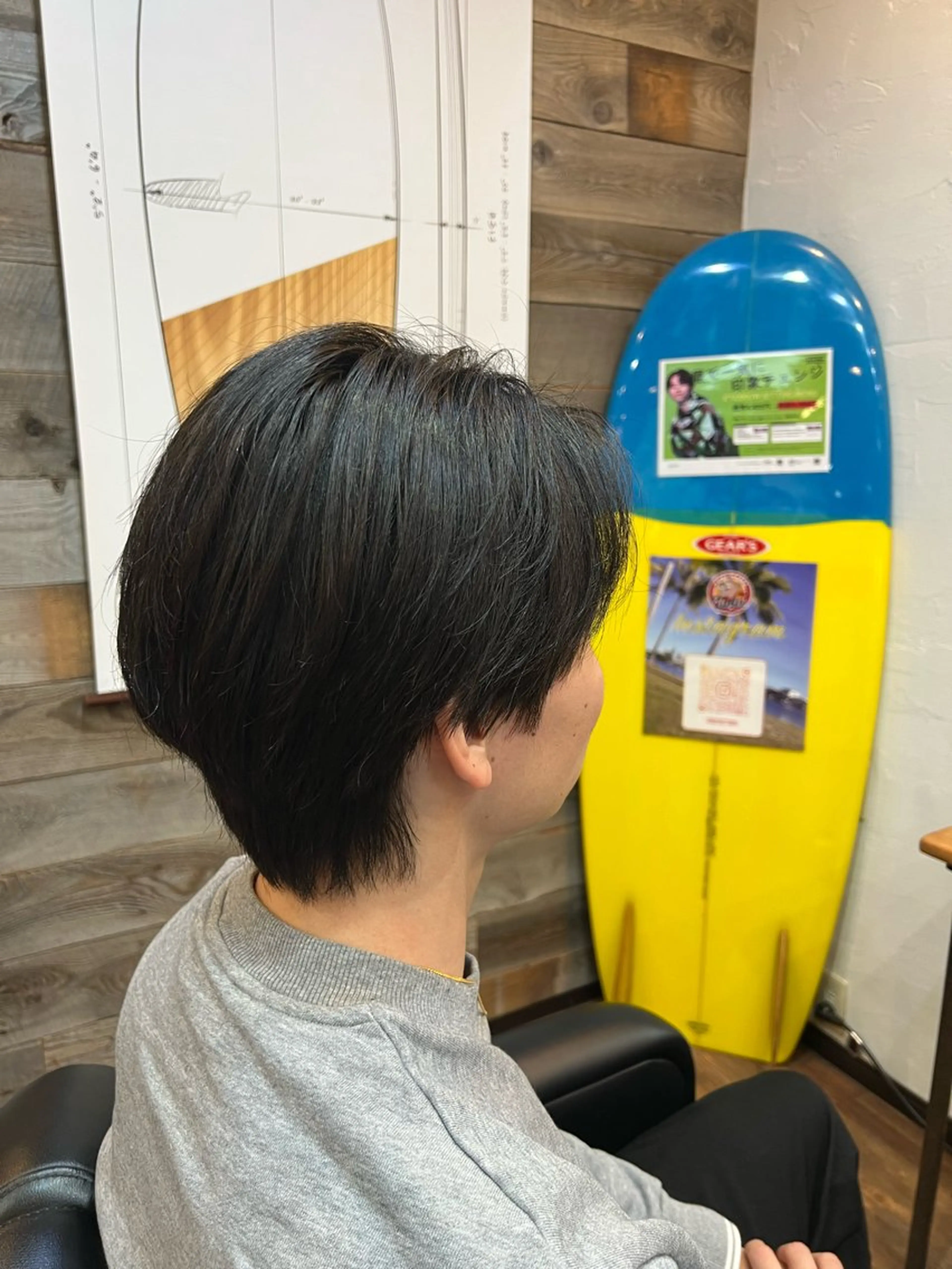 ミディアム ウメダ マサトのヘアスタイル