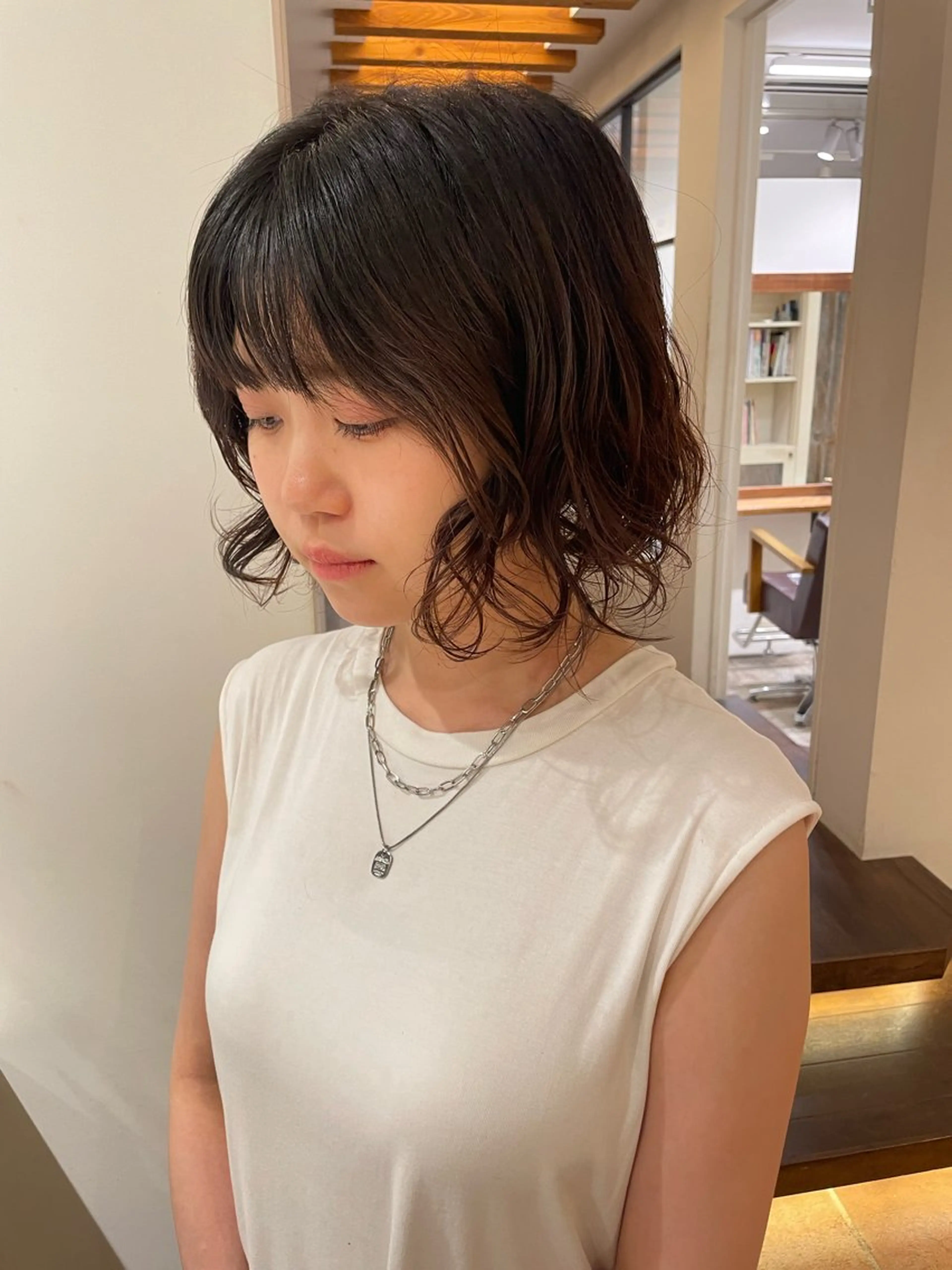 ショート パーマ ボブ リカ/ハイトーン ・オリーブ🍀のヘアスタイル