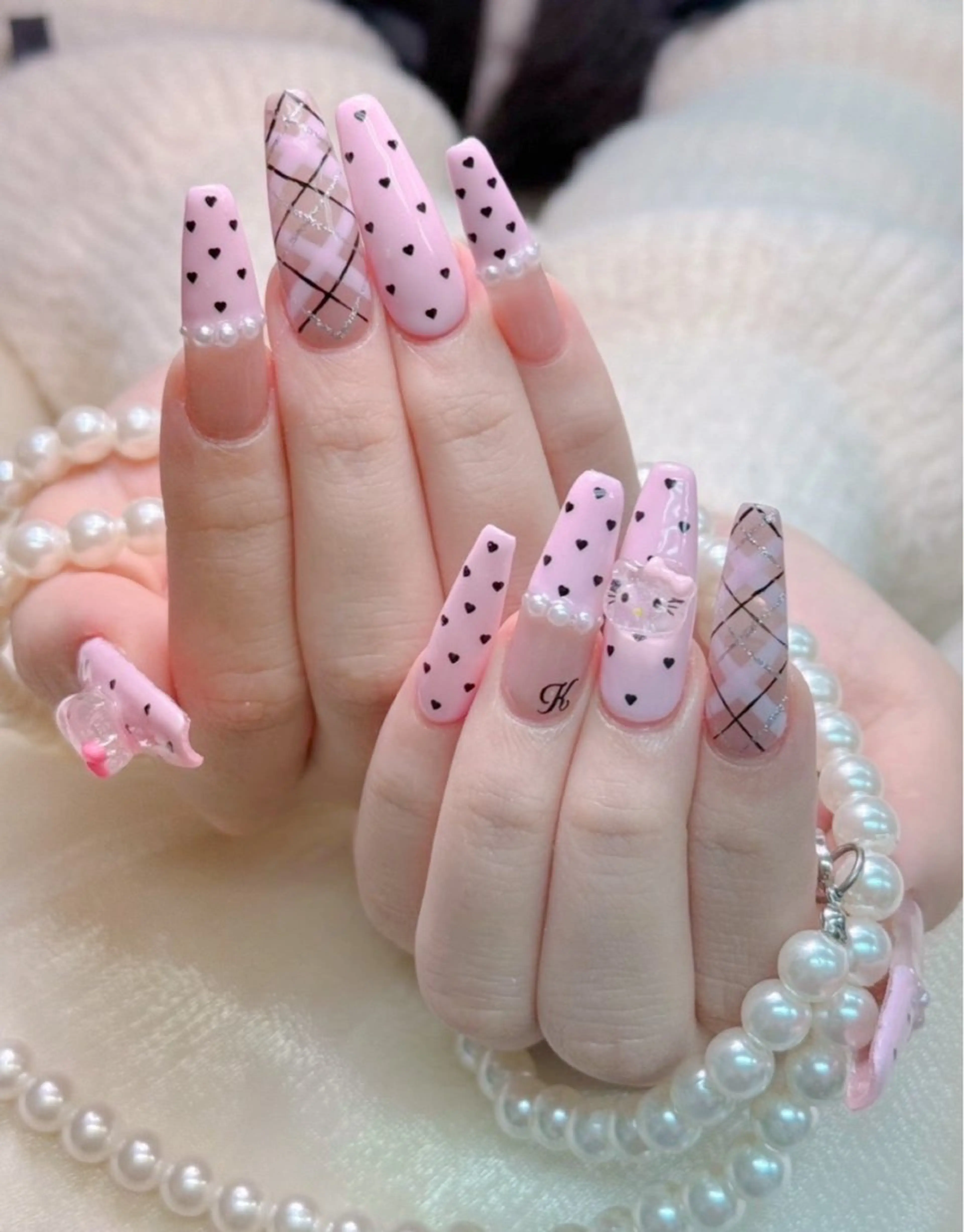 ネイル lucky nail 歌舞伎町のネイルデザイン