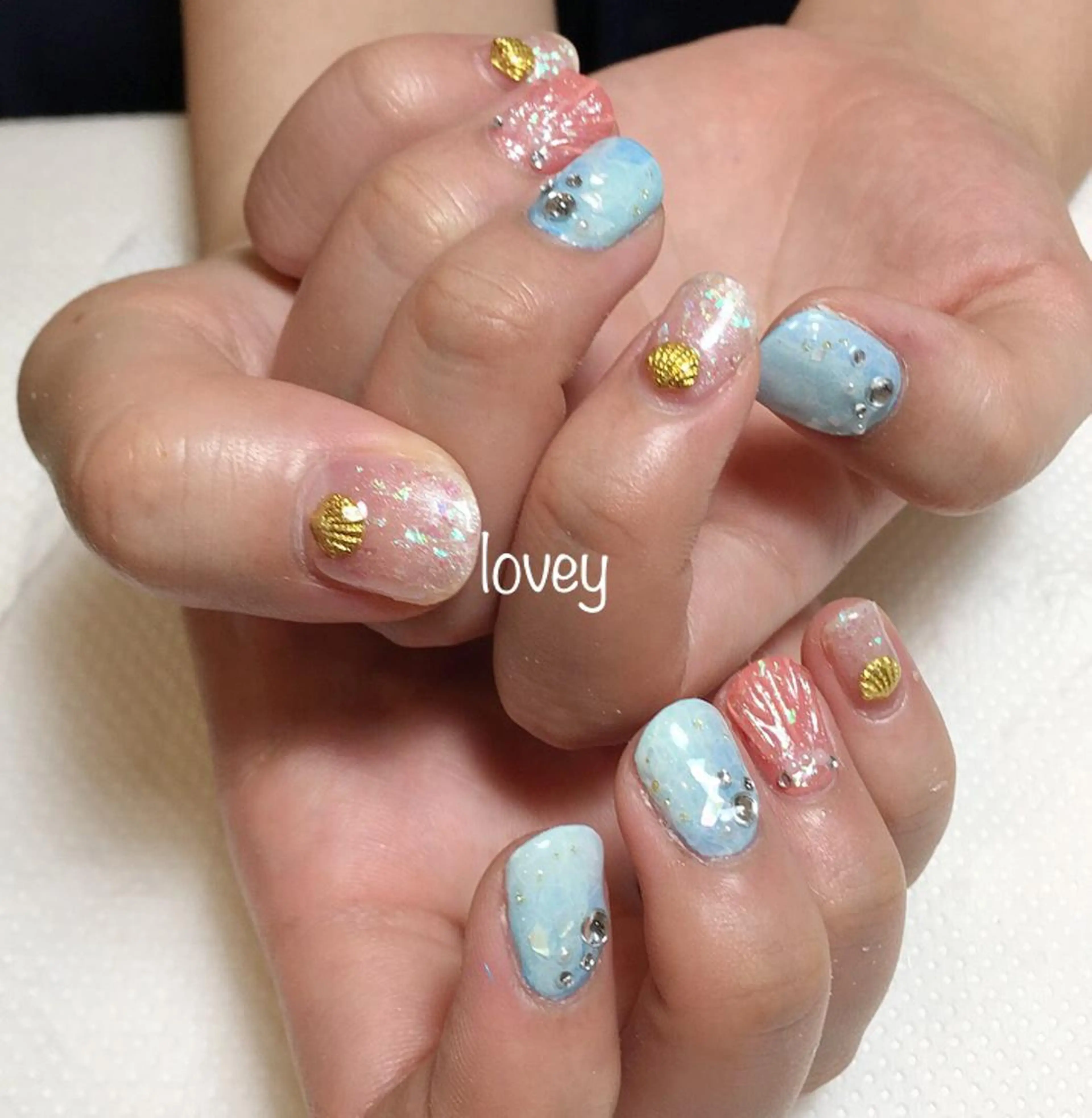 ネイル プライベートサロン loveyのネイルデザイン