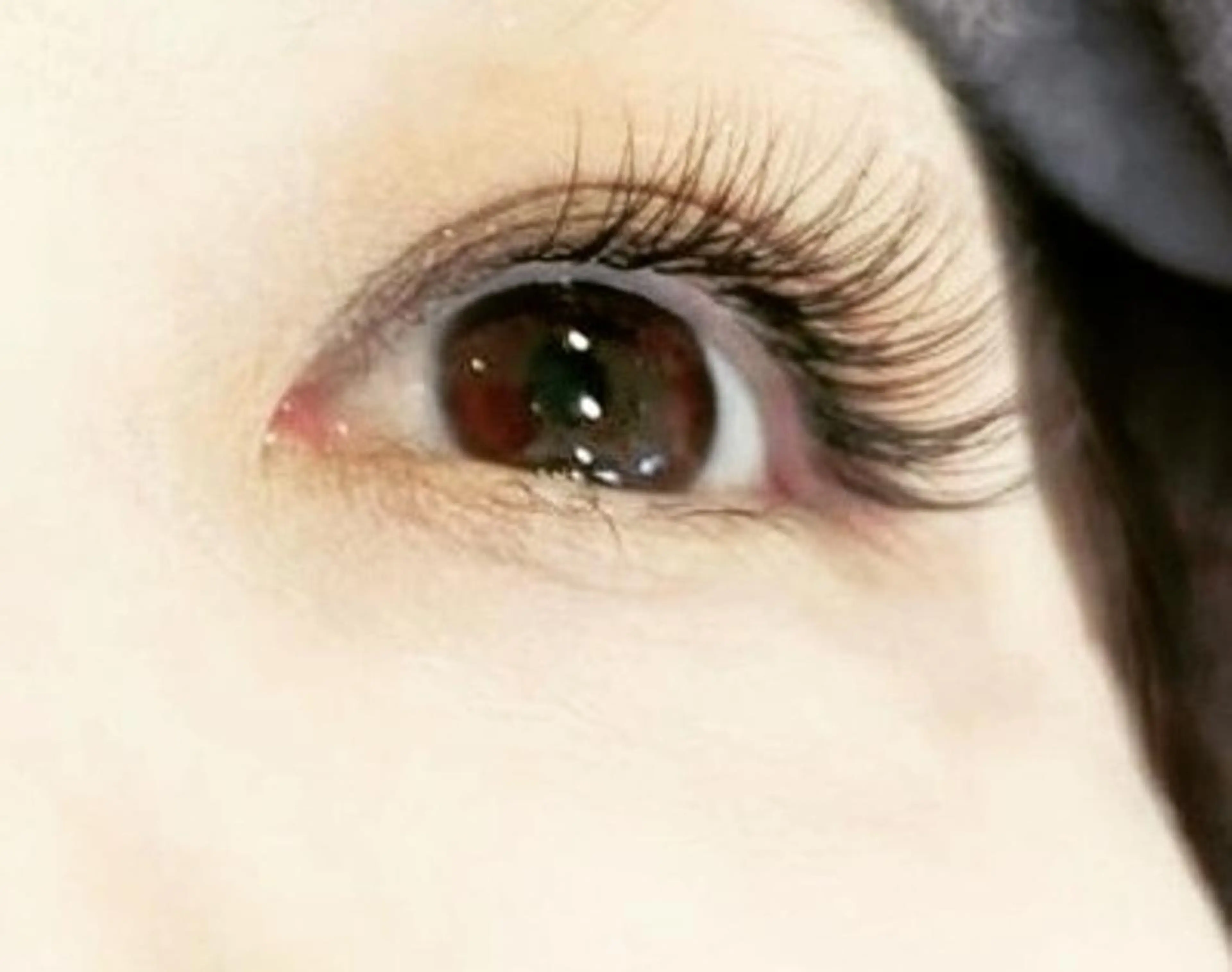 マツエク・マツパ セーブル ambi with tiara所属・ambi×tiara NAOKAのマツエク・マツパデザイン