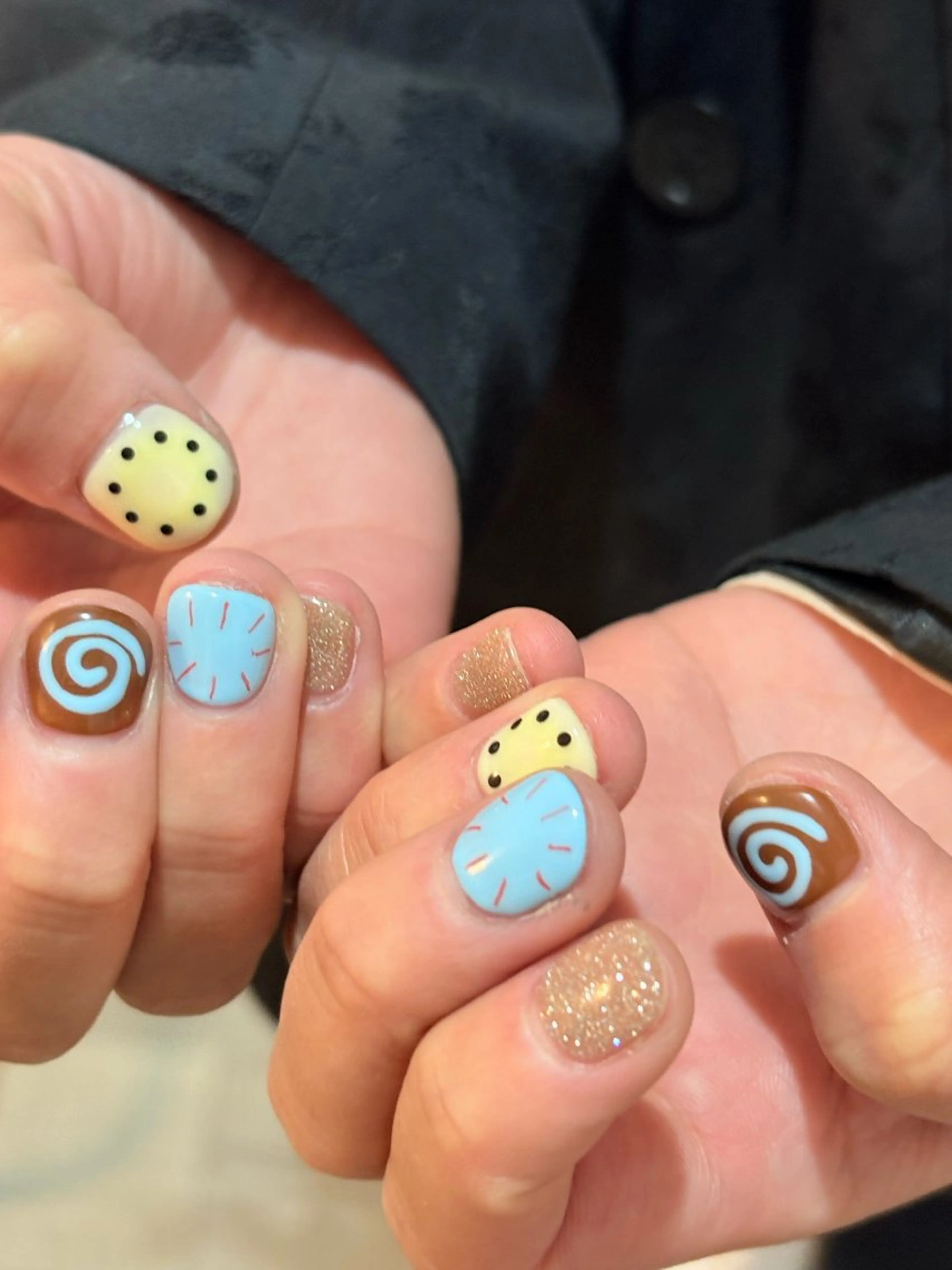 ネイル she saw me / shokoのネイルデザイン