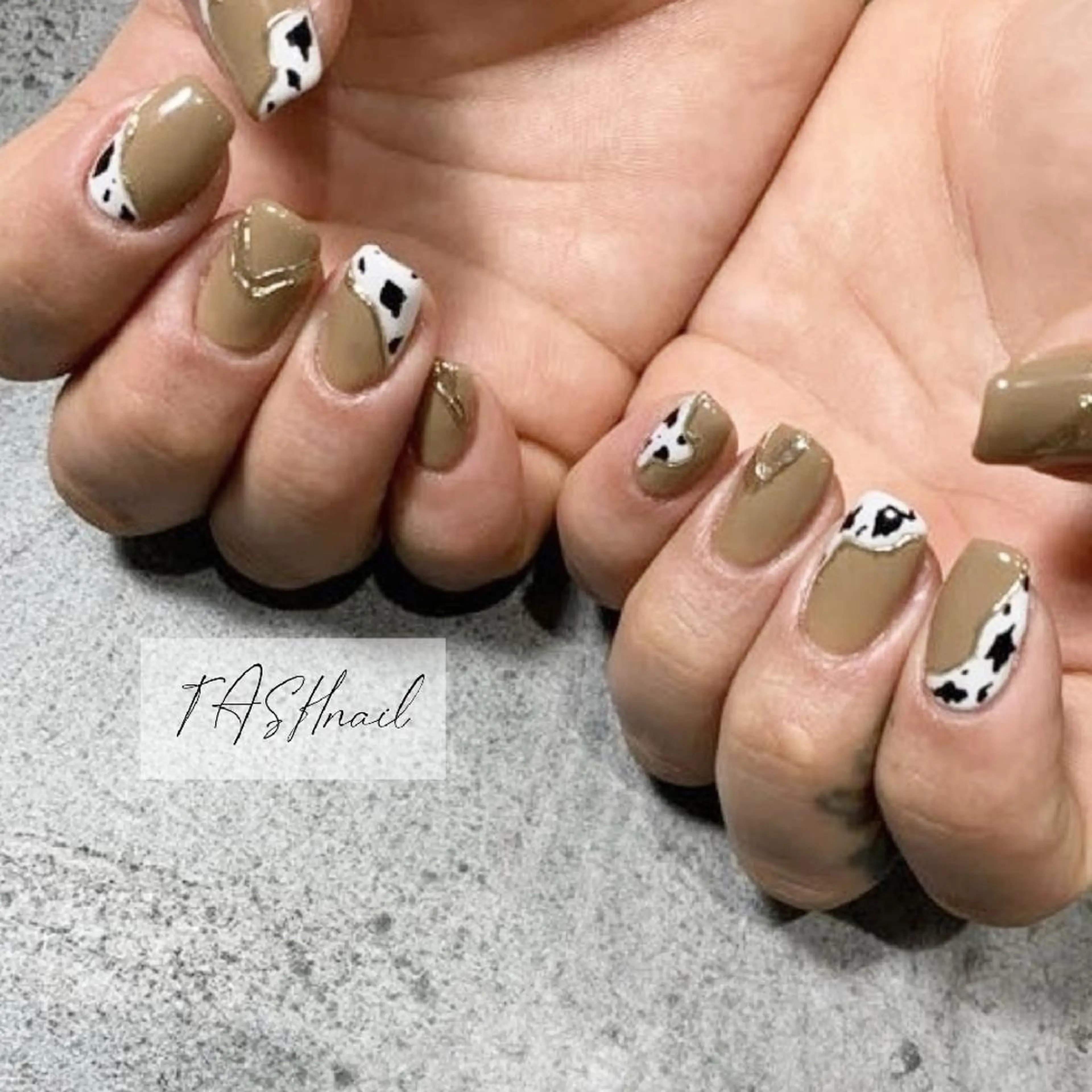 ネイル TASH nailのネイルデザイン