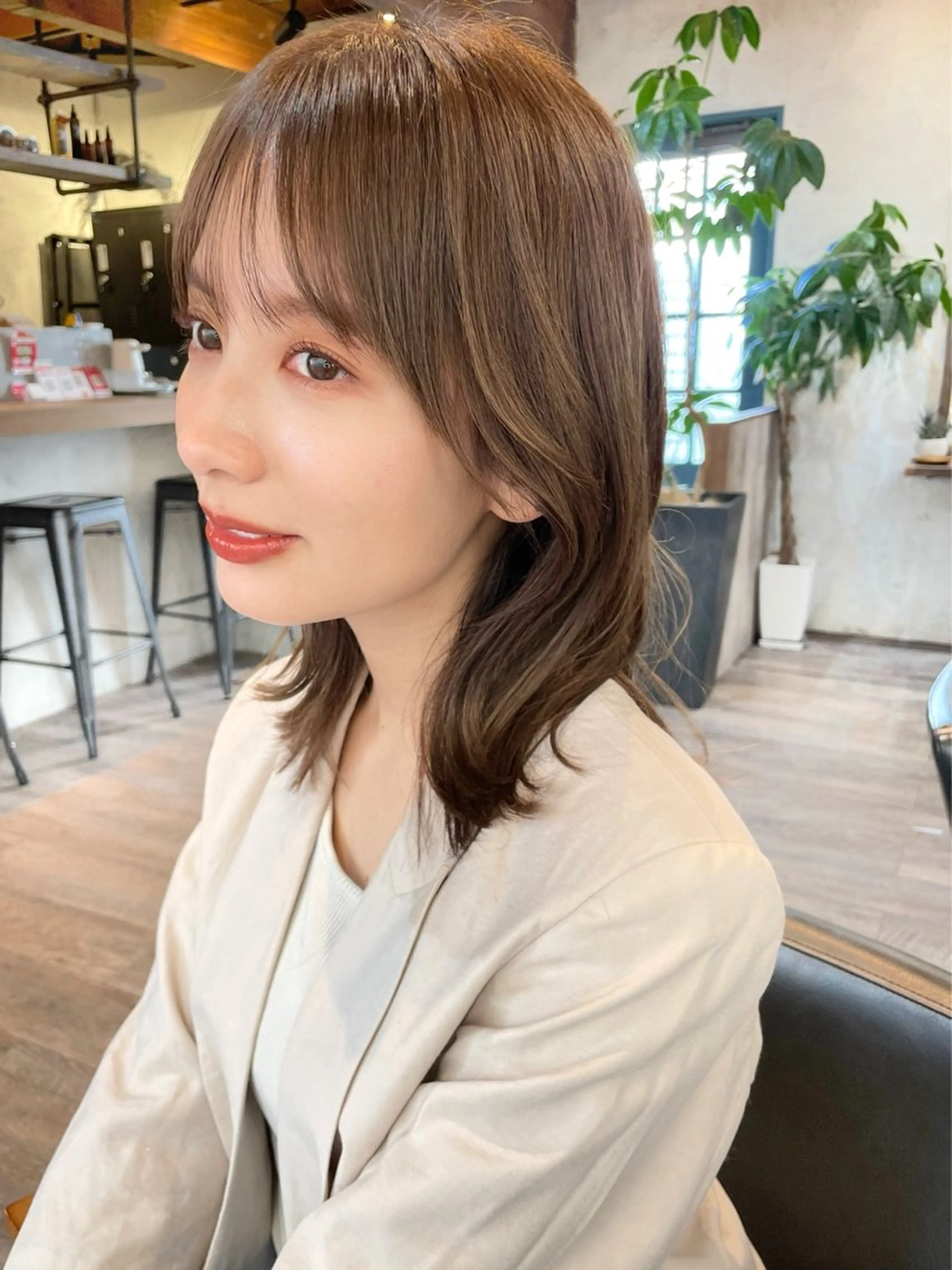 ミディアム パーマ くびれヘア レイヤーカット カット パーマ 結べるレイヤーボブ くびれLady表参道のヘアスタイル