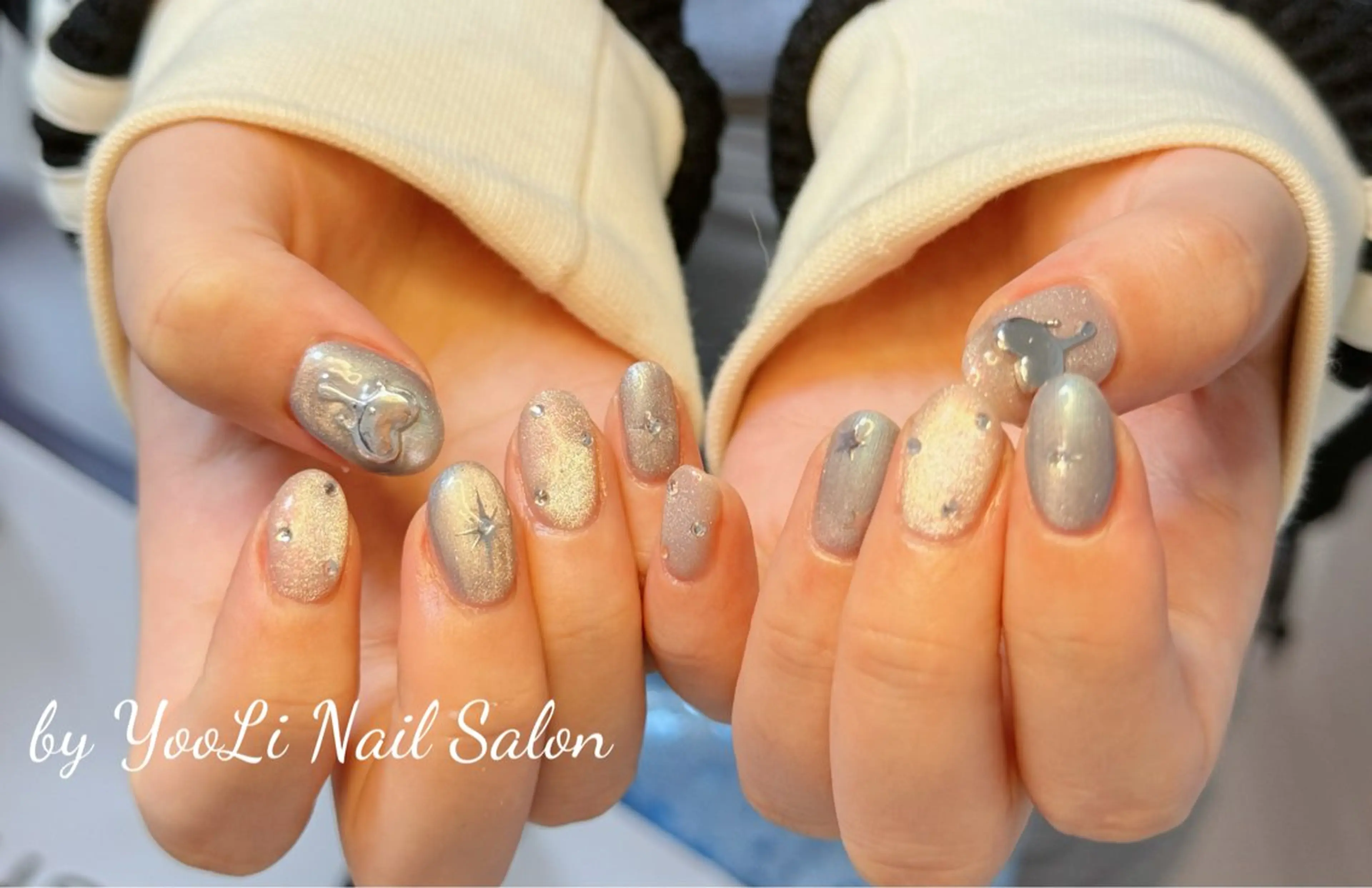 ネイル アートネイル オーロラネイル チークネイル フレンチネイル ガラスフレンチ ハンドネイル 🎀🎀YooLi Nail Salonのネイルデザイン