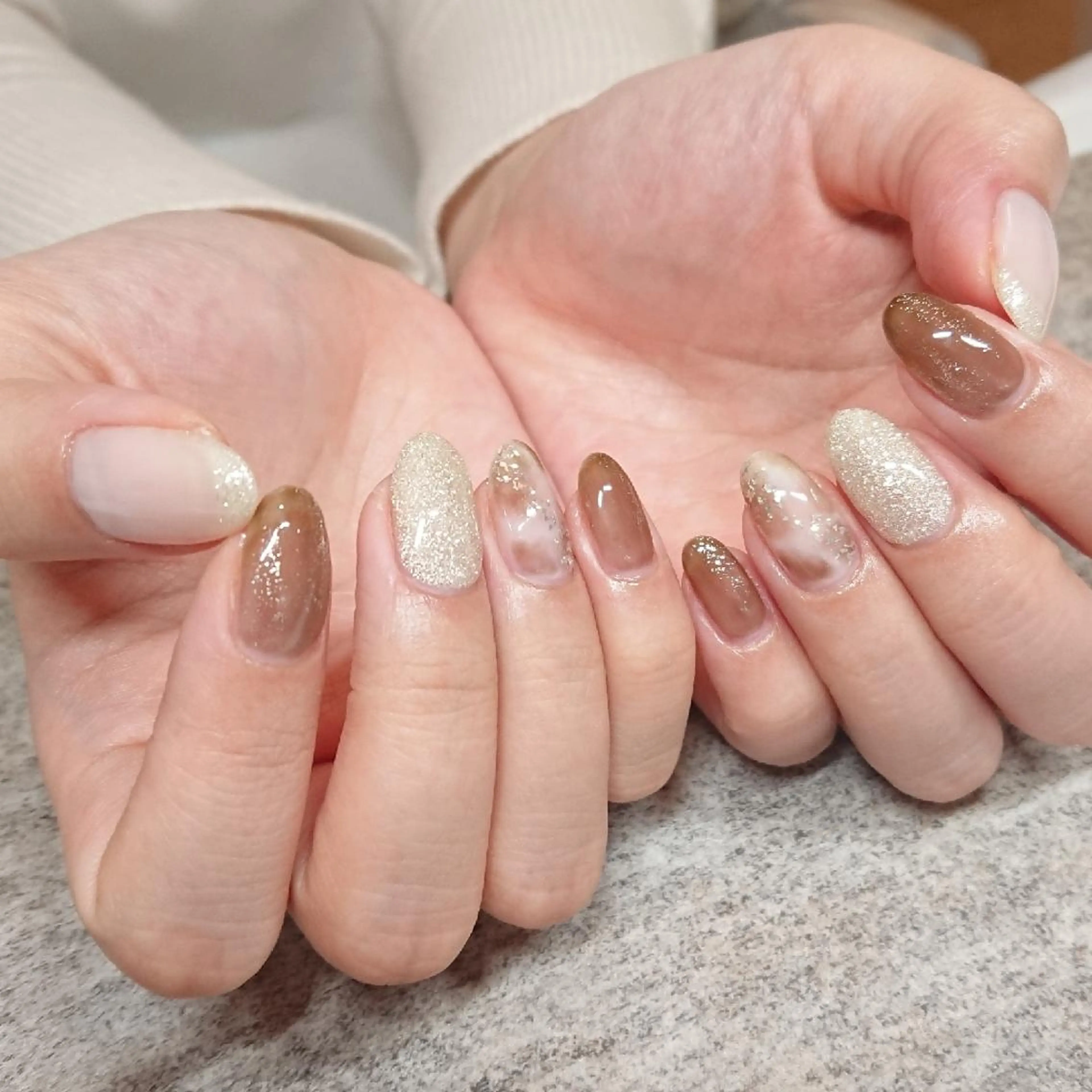 ネイル ジェヌインネイル 河内のネイルデザイン