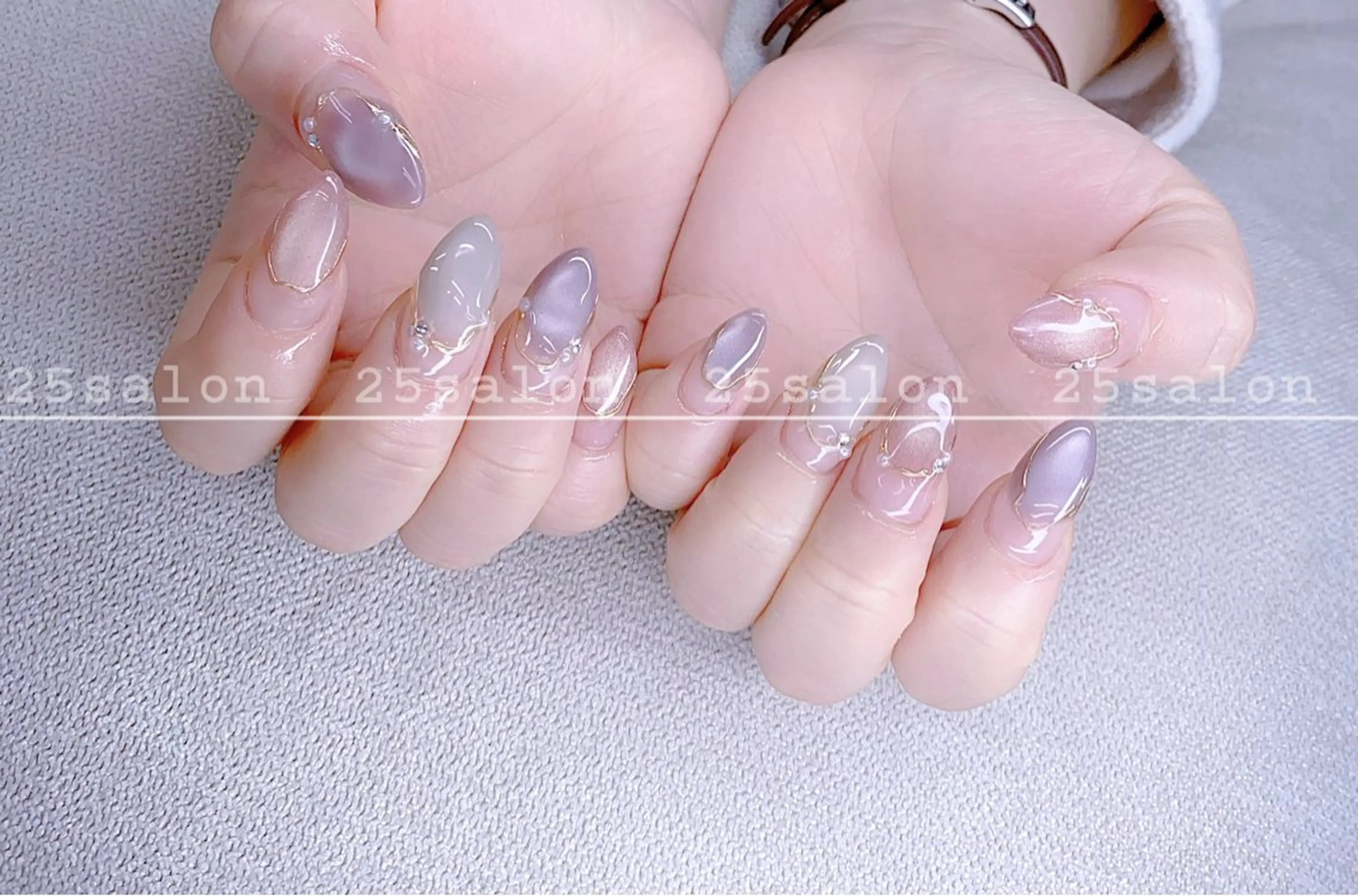 ネイル ジェルネイル 韓国ネイル ニュアンスネイル パラジェル ワンホンネイル 2 5のマツエク・マツパデザイン