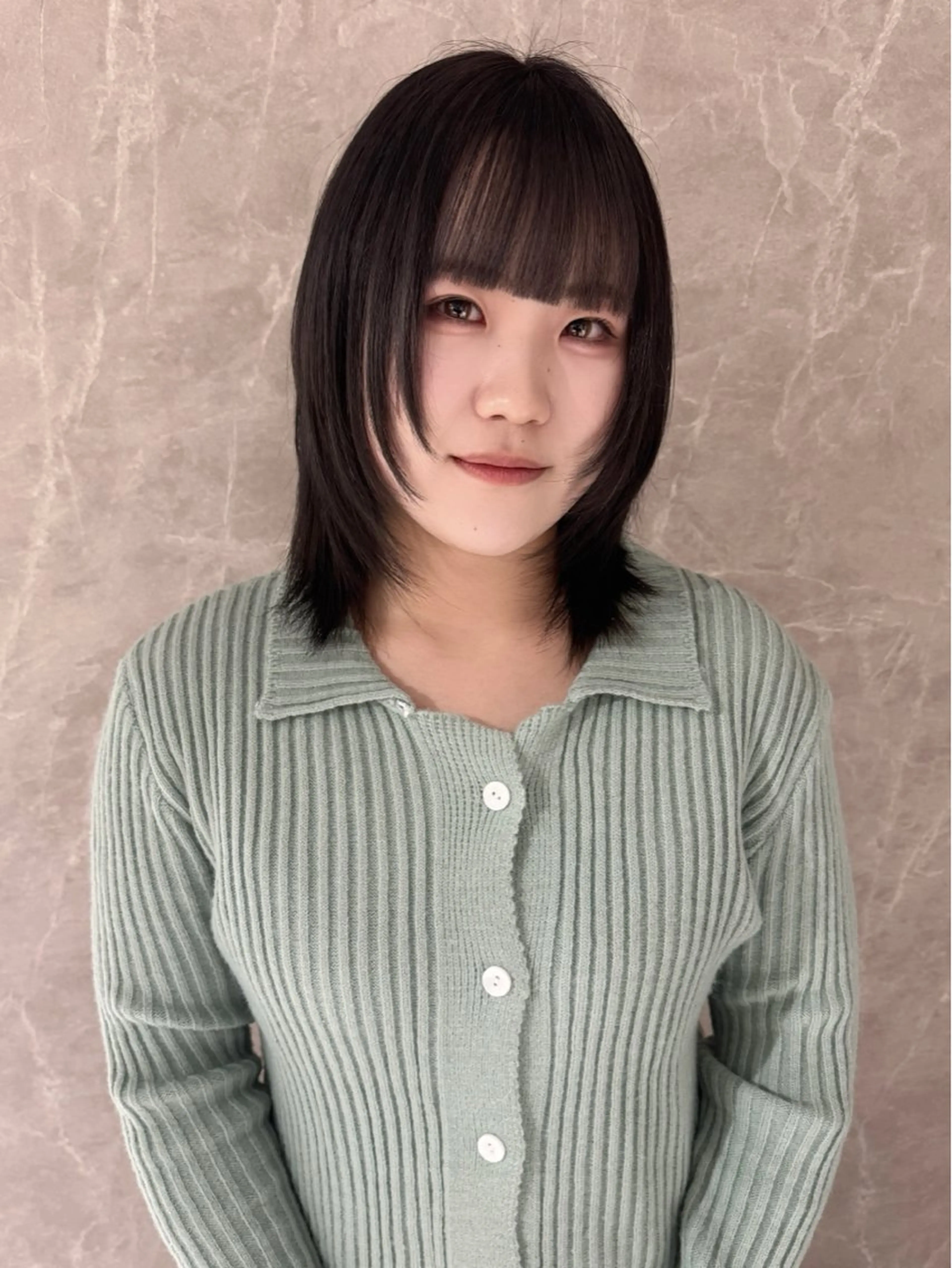 ミディアム カット ヘアカラー トリートメント ボブレイヤー/ 今城愛友花のヘアスタイル