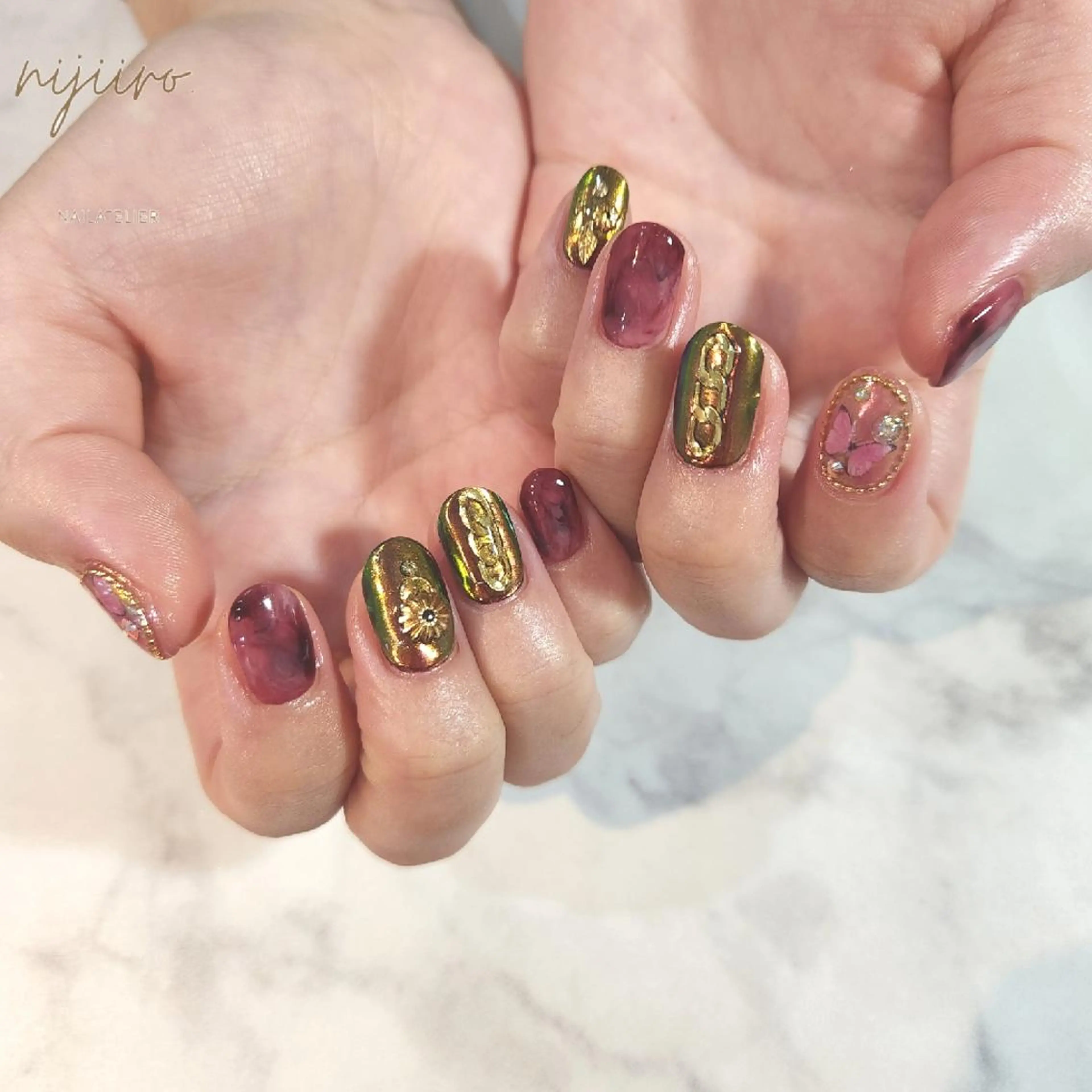 ネイル ハンドネイル nailatelier nijiiro.所属・nijiiro🌈 サトウのネイルデザイン