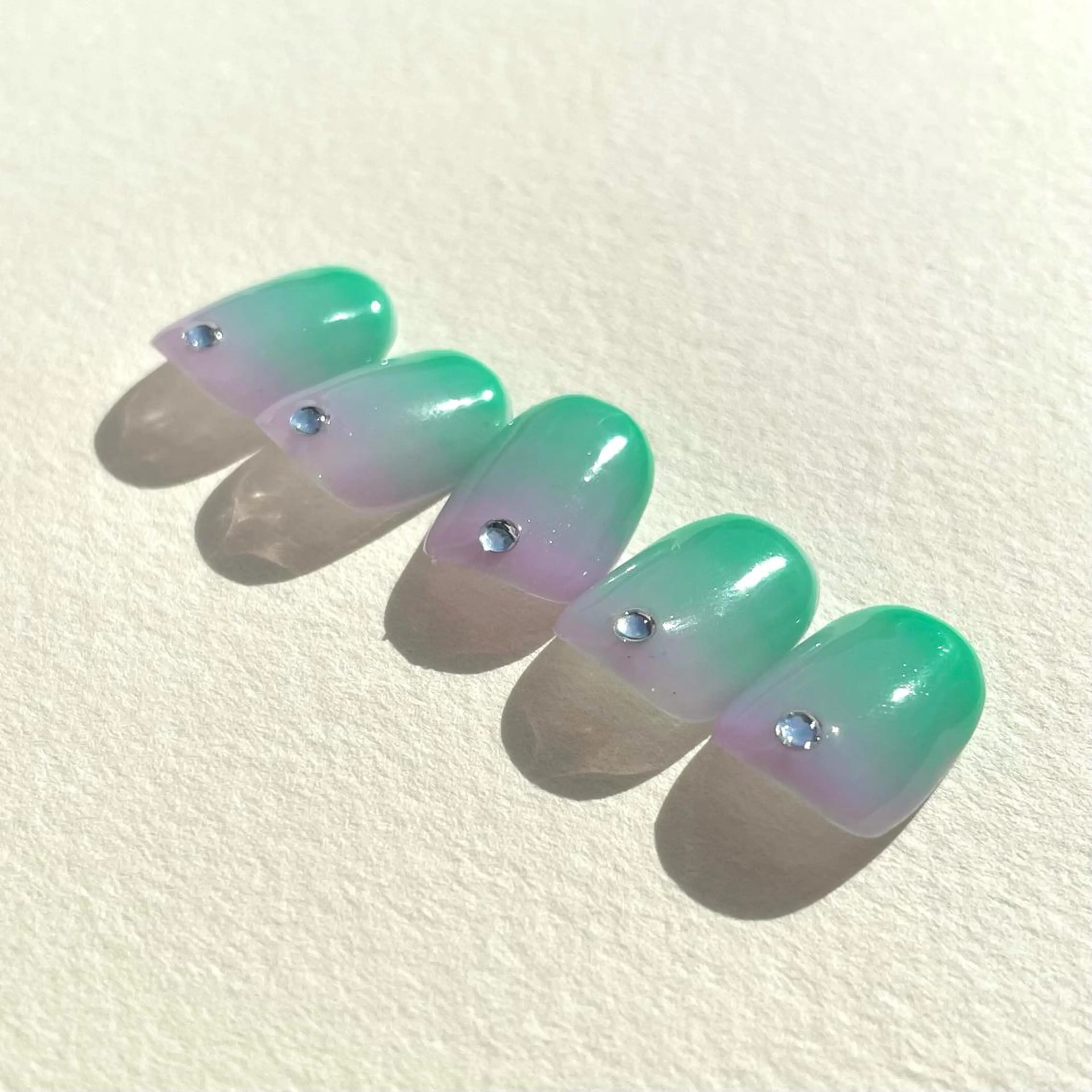 ネイル AOI✩⡱ y2kネイルのネイルデザイン