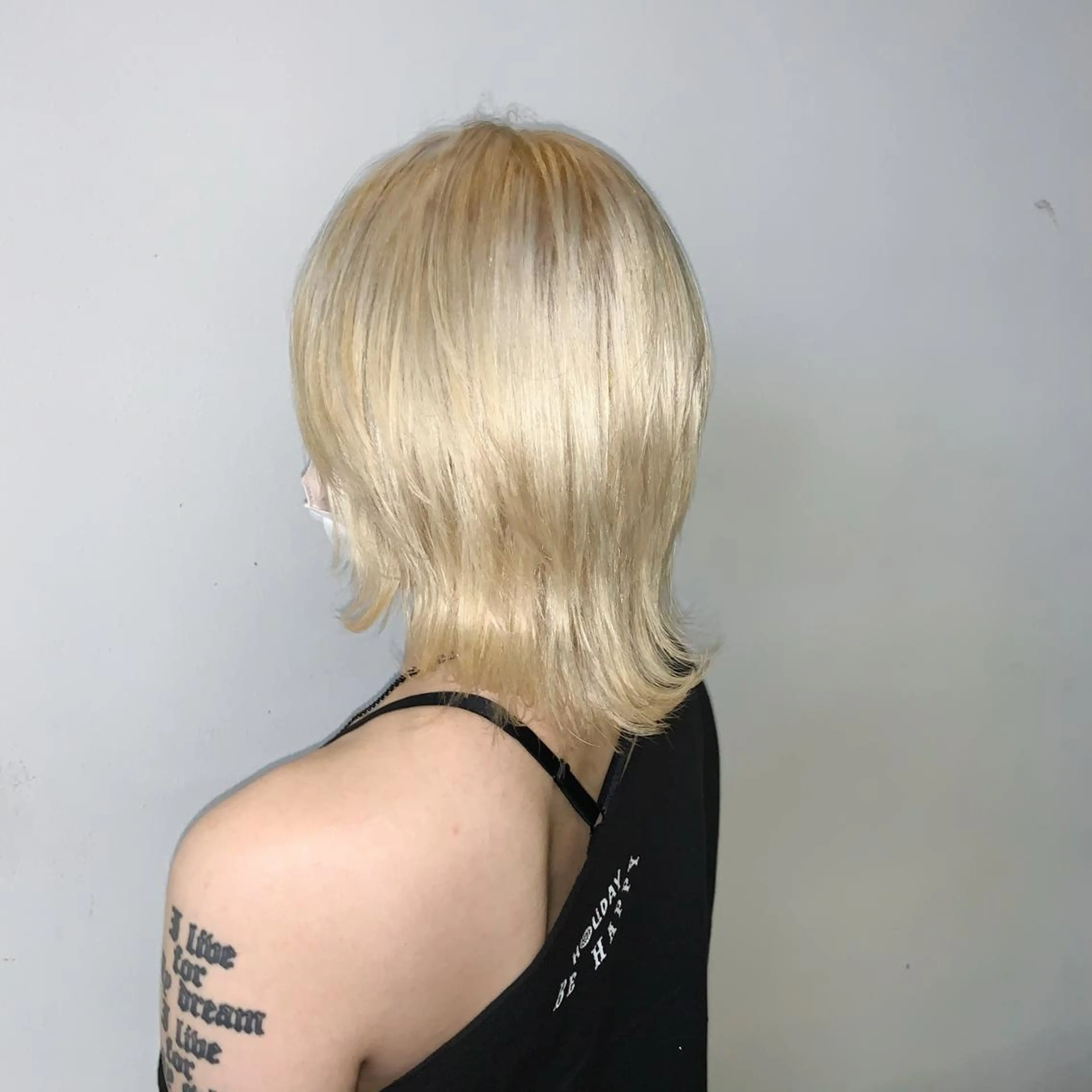 ミディアム カラー ヘアアレンジ カット ヘアカラー トリートメント 〽️magico/ ウルフDaiki〽️のヘアスタイル