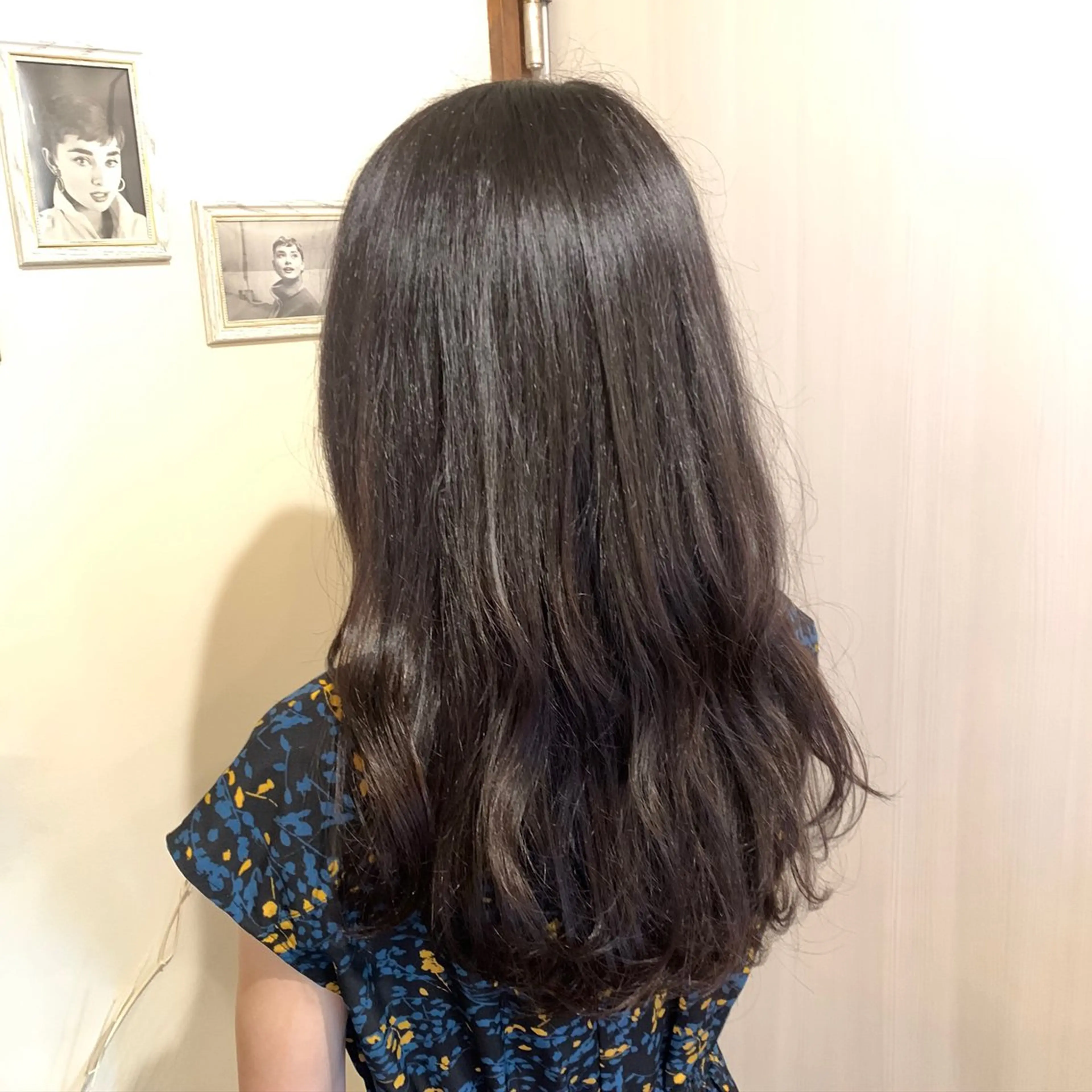 ロング カラー ハーブピーリング 痩身　漢方よもぎ蒸しのエステ・リラクイメージ