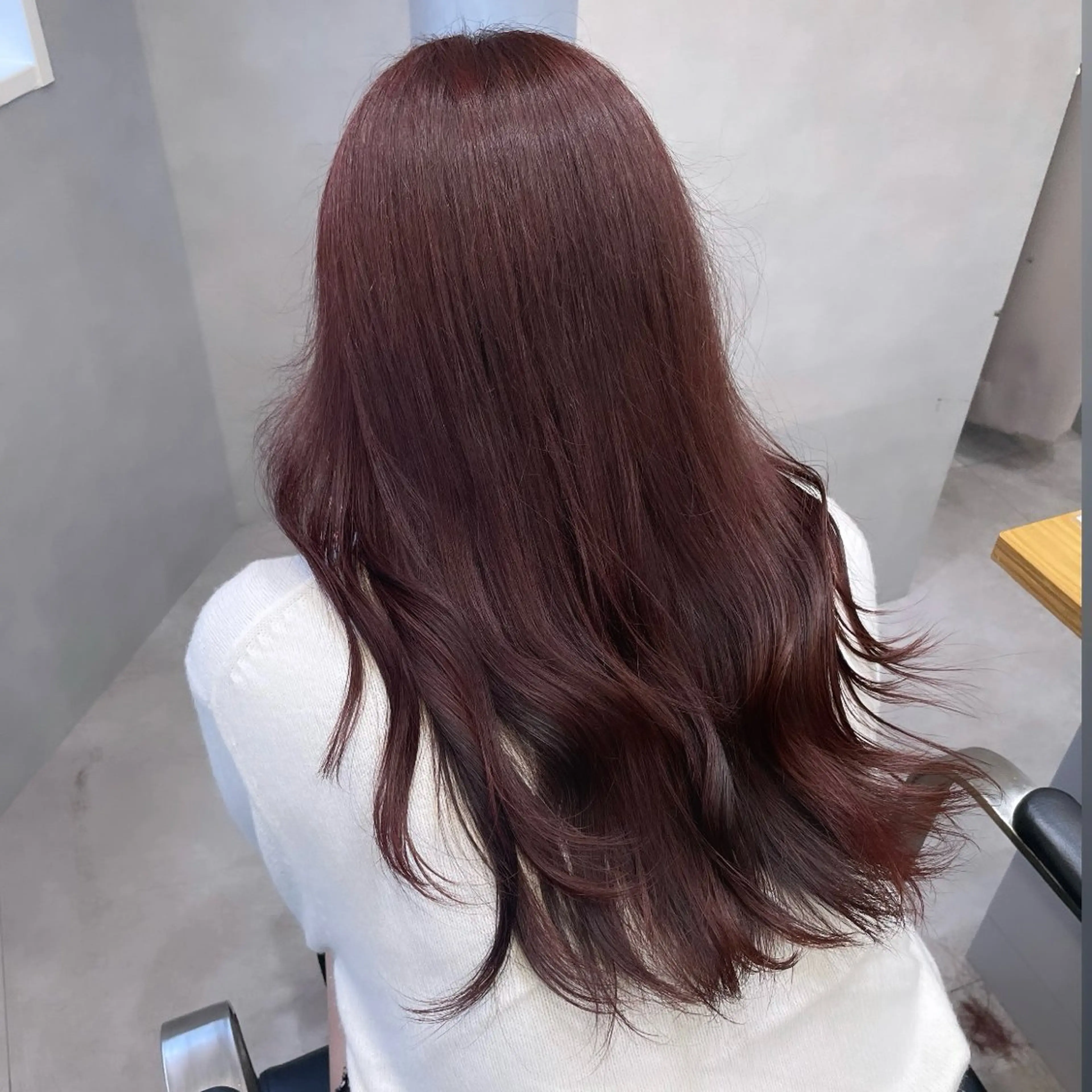 ロング カラー ブラウンカラー ピンクカラー ピンクブラウン ヘアカラー Rui/透明感カラー 暖色/レイヤーカットのヘアスタイル