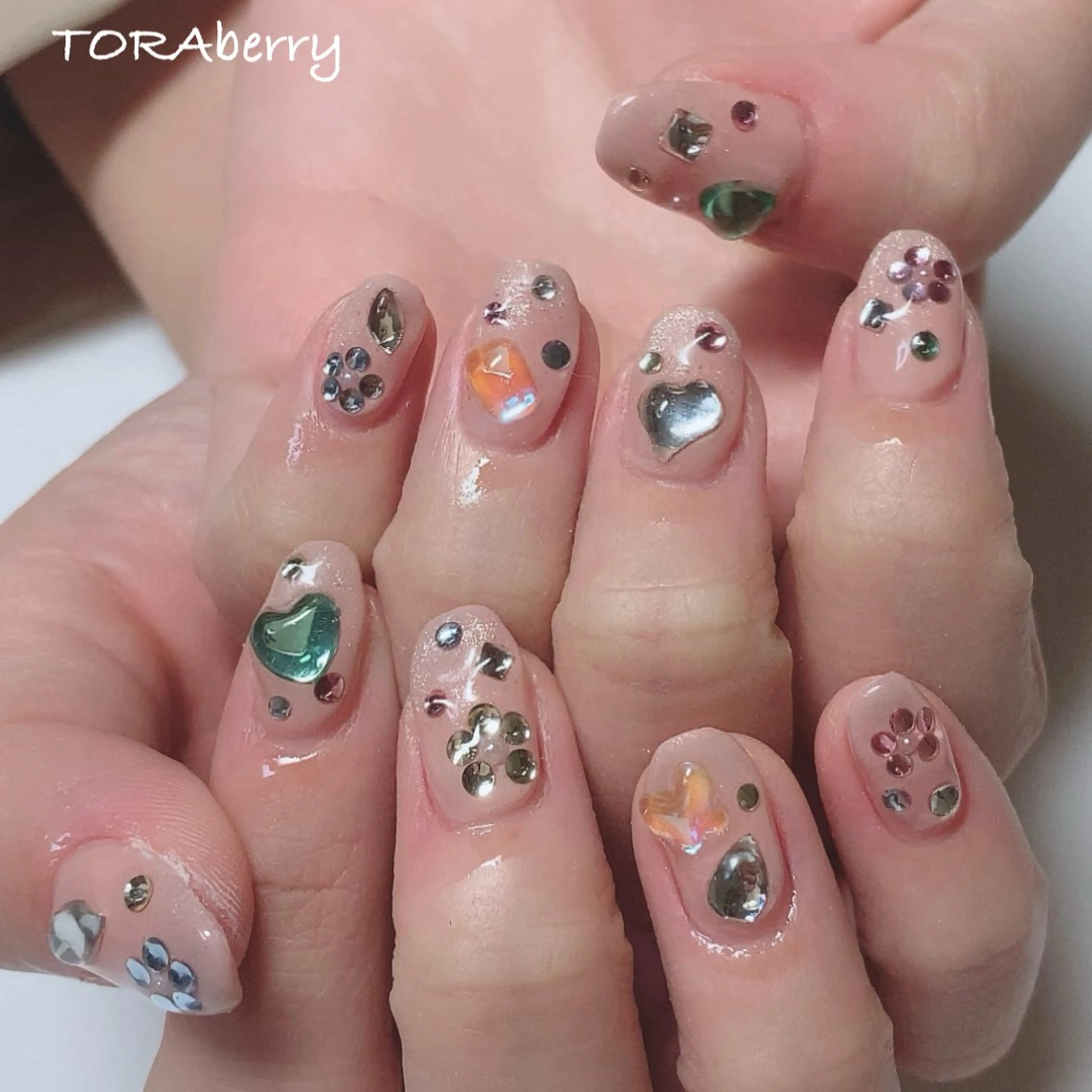 ネイル ハンドネイル ネイリスト なつみのネイルデザイン