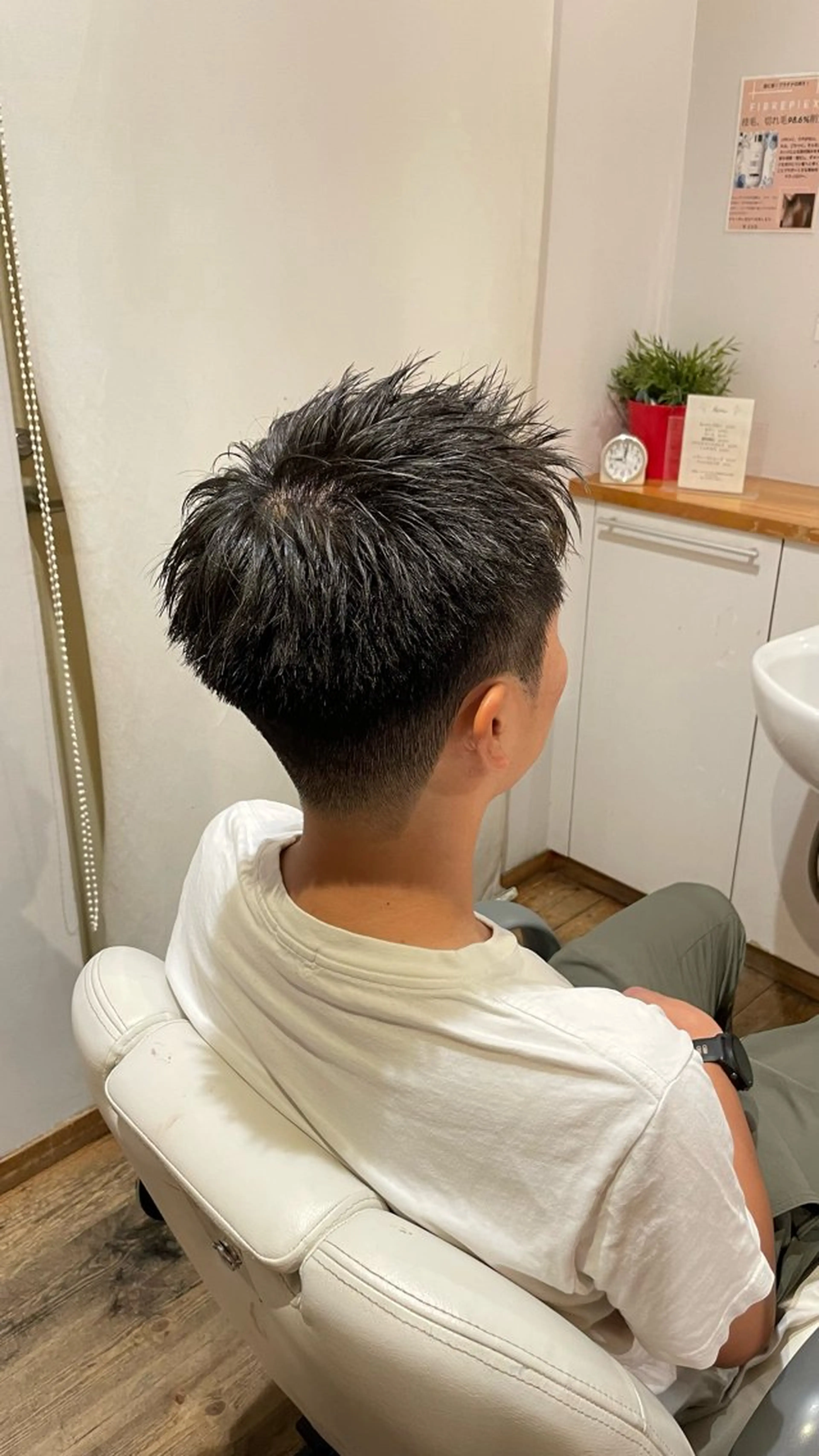 ショート メンズ 椿 大輔のヘアスタイル