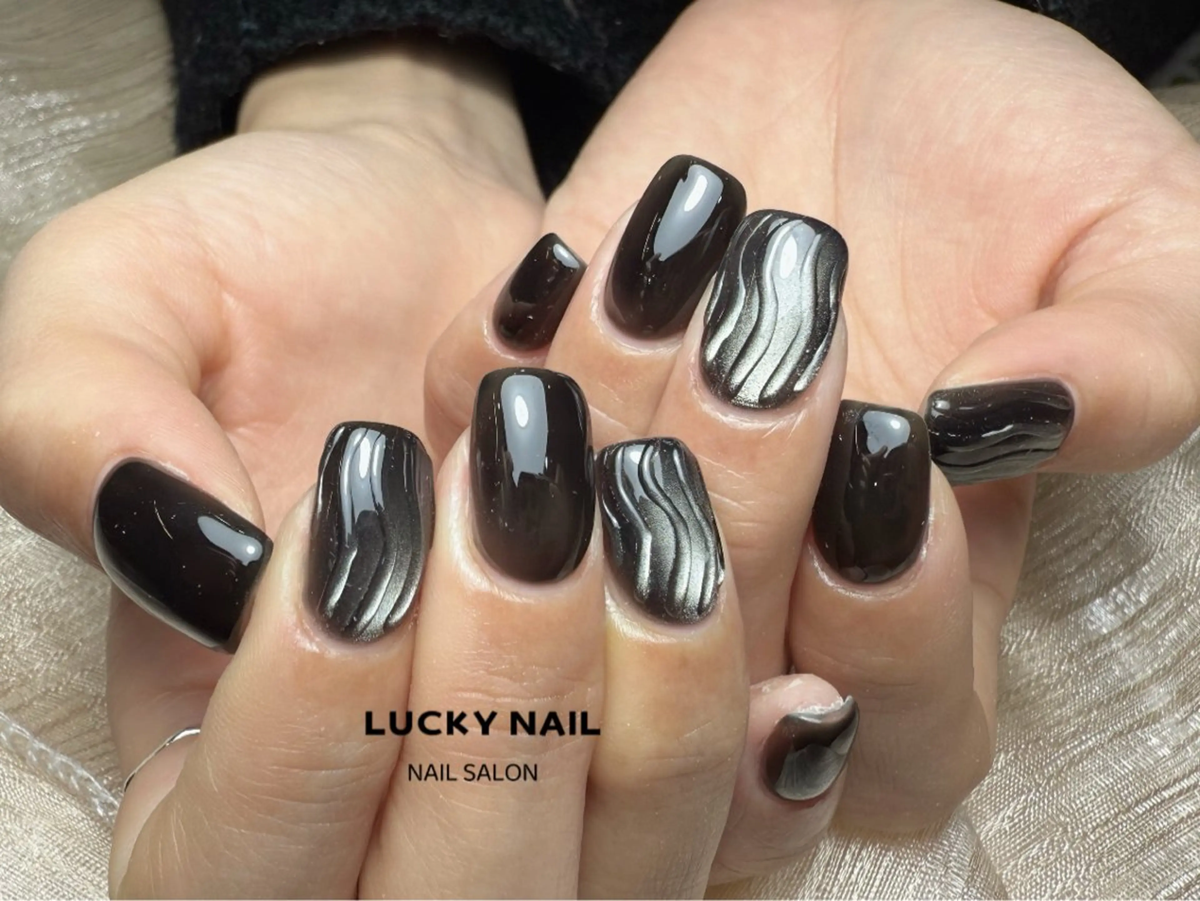 ネイル 宇 田川のネイルデザイン