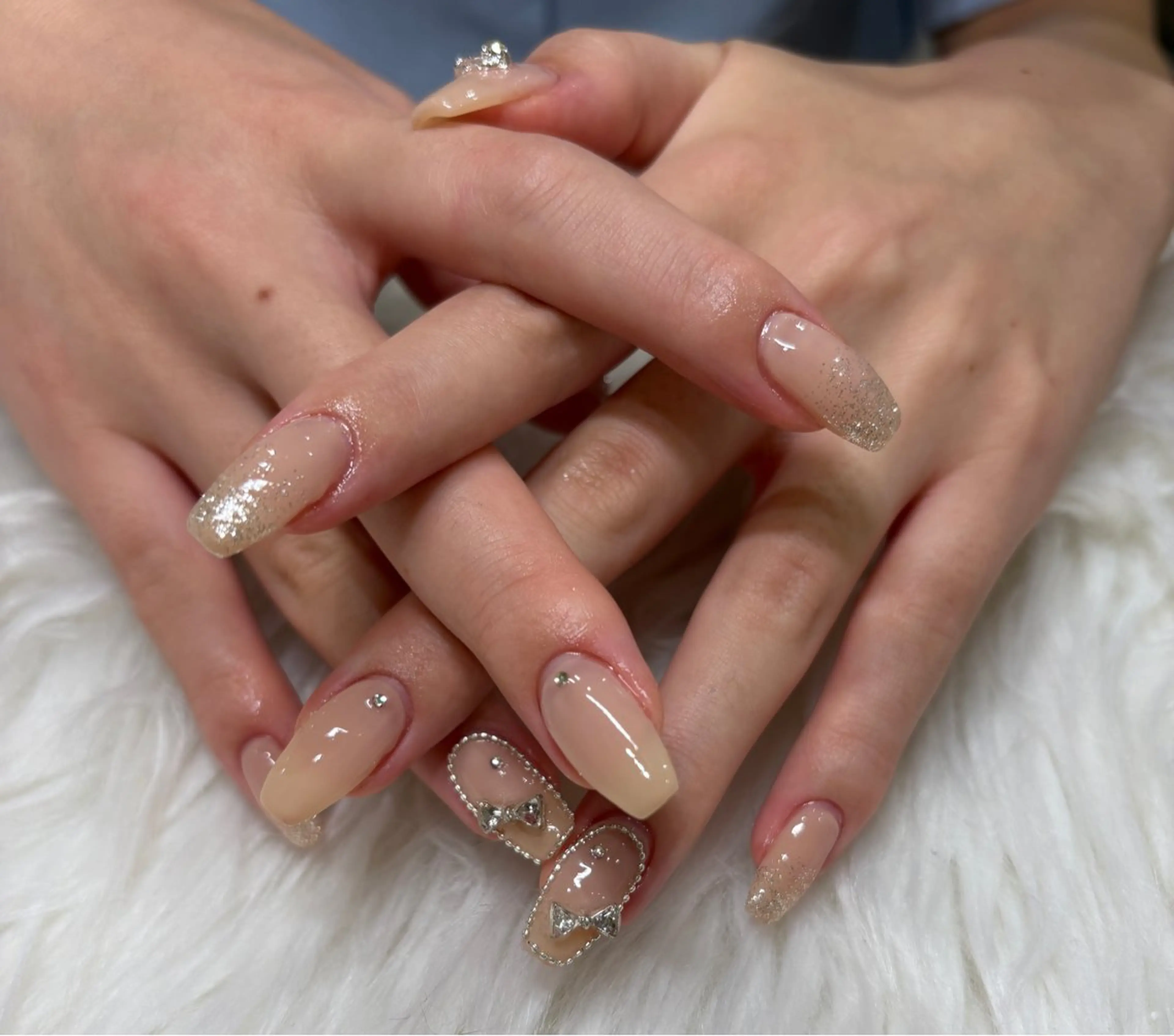 ネイル GO TODAY シェアサロン 渋谷Orla店所属・シオリ ⪩⪨のネイルデザイン