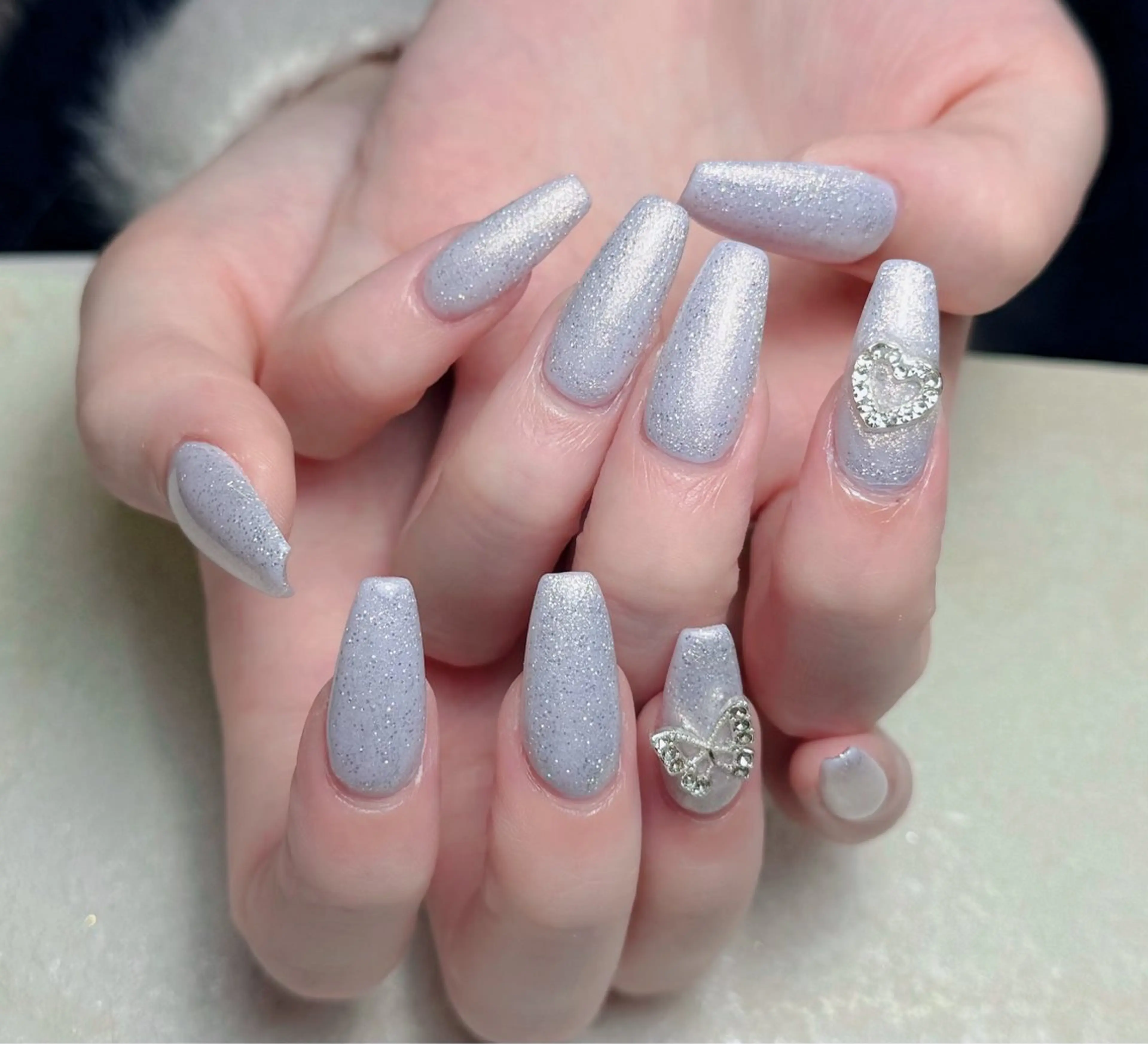 ネイル アートネイル 長さ出し フレンチネイル ジェルネイル ガーリー ハンドネイル 中野駅から2分 MEO NAILのネイルデザイン