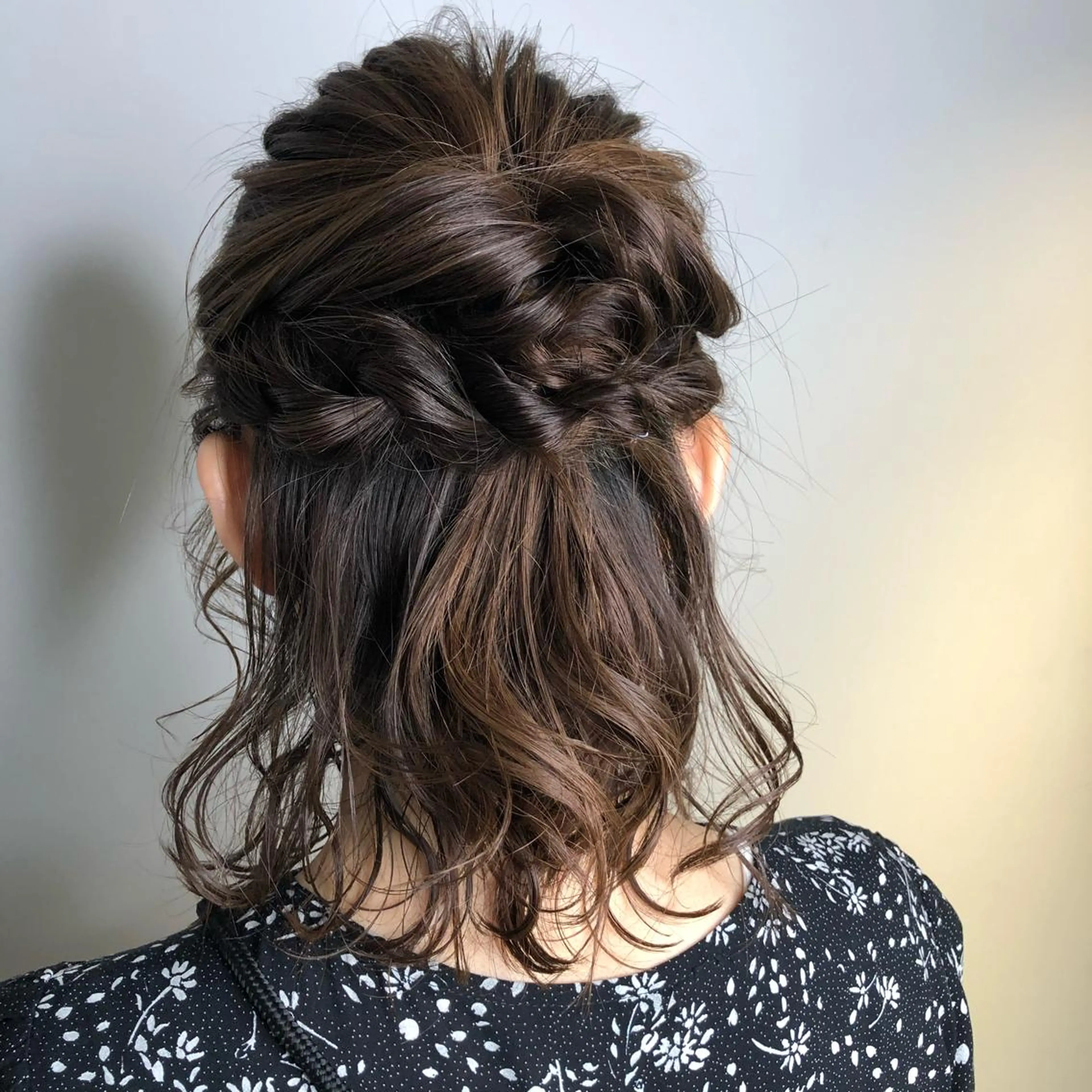 ミディアム カラー ヘアアレンジ ハーフアップ 辻堂メンズ特化 YU-YAのヘアスタイル