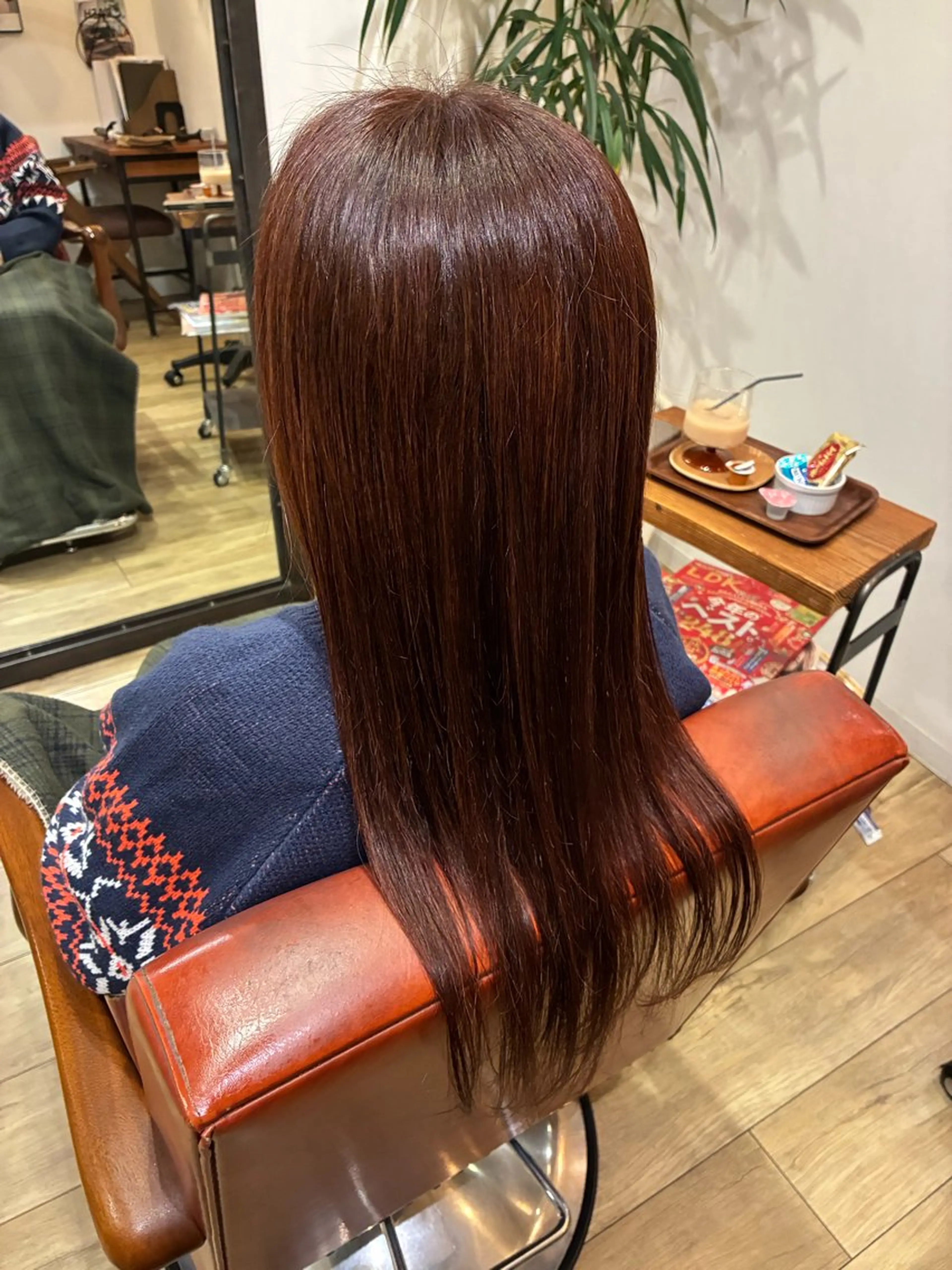 カラー 清水 美香のヘアスタイル