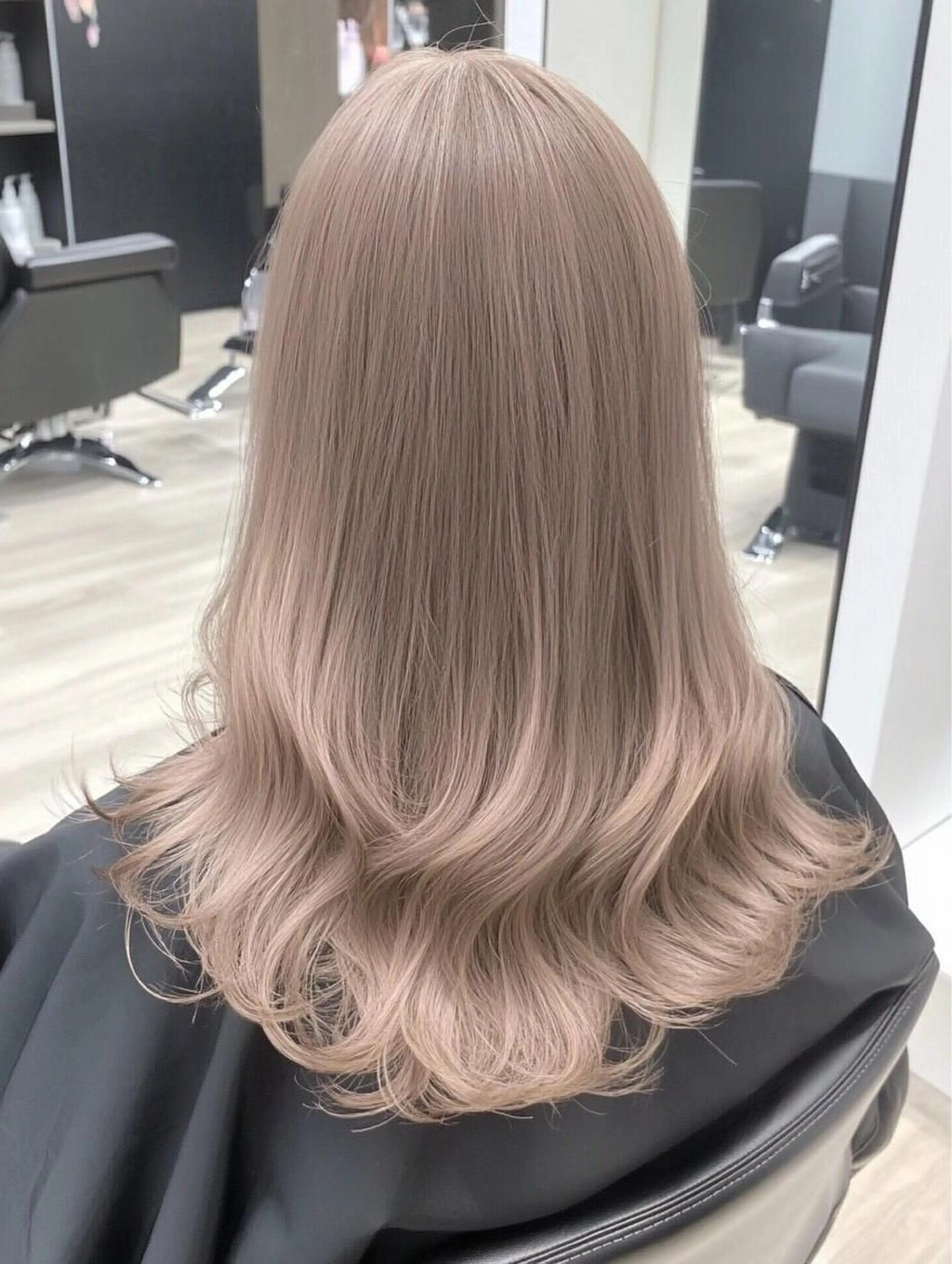 ロング カラー ヘアカラー トリートメント 森山 謙斗のヘアスタイル