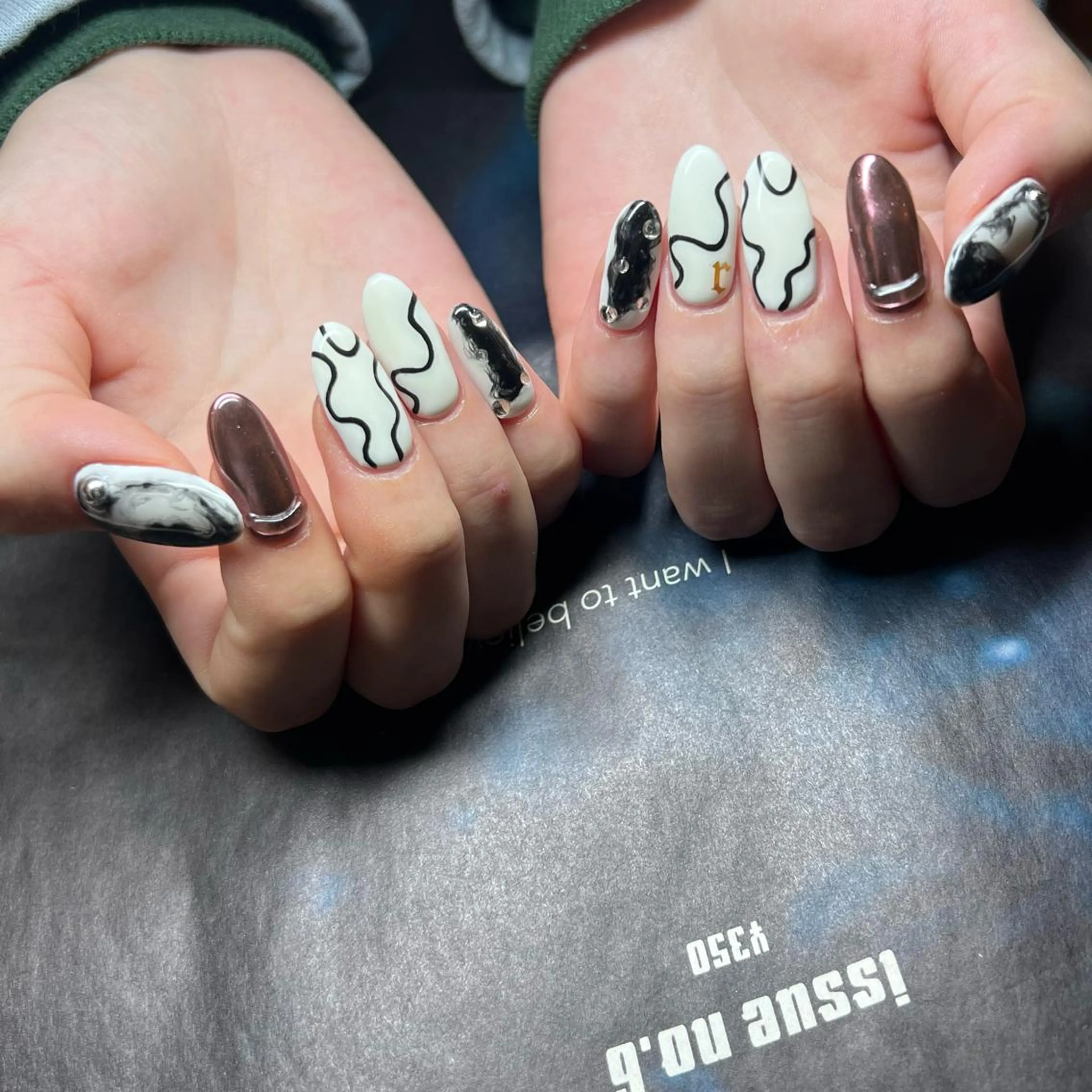 ネイル ハンドネイル 𝐫𝐚𝐢 𝐧𝐚𝐢𝐥のネイルデザイン