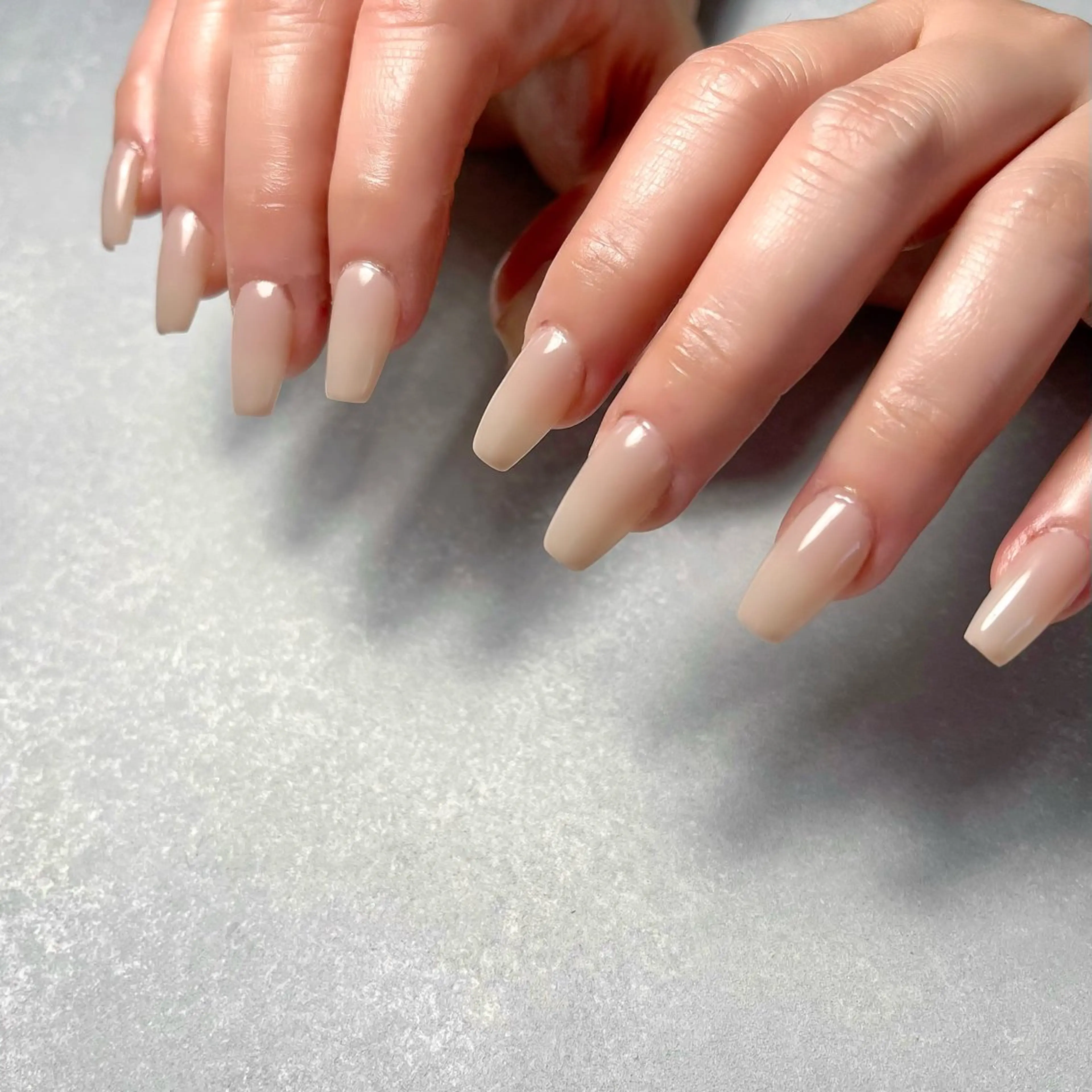 ネイル 長さ出し ロングネイル スカルプネイル nine.🦋 YUKOのネイルデザイン