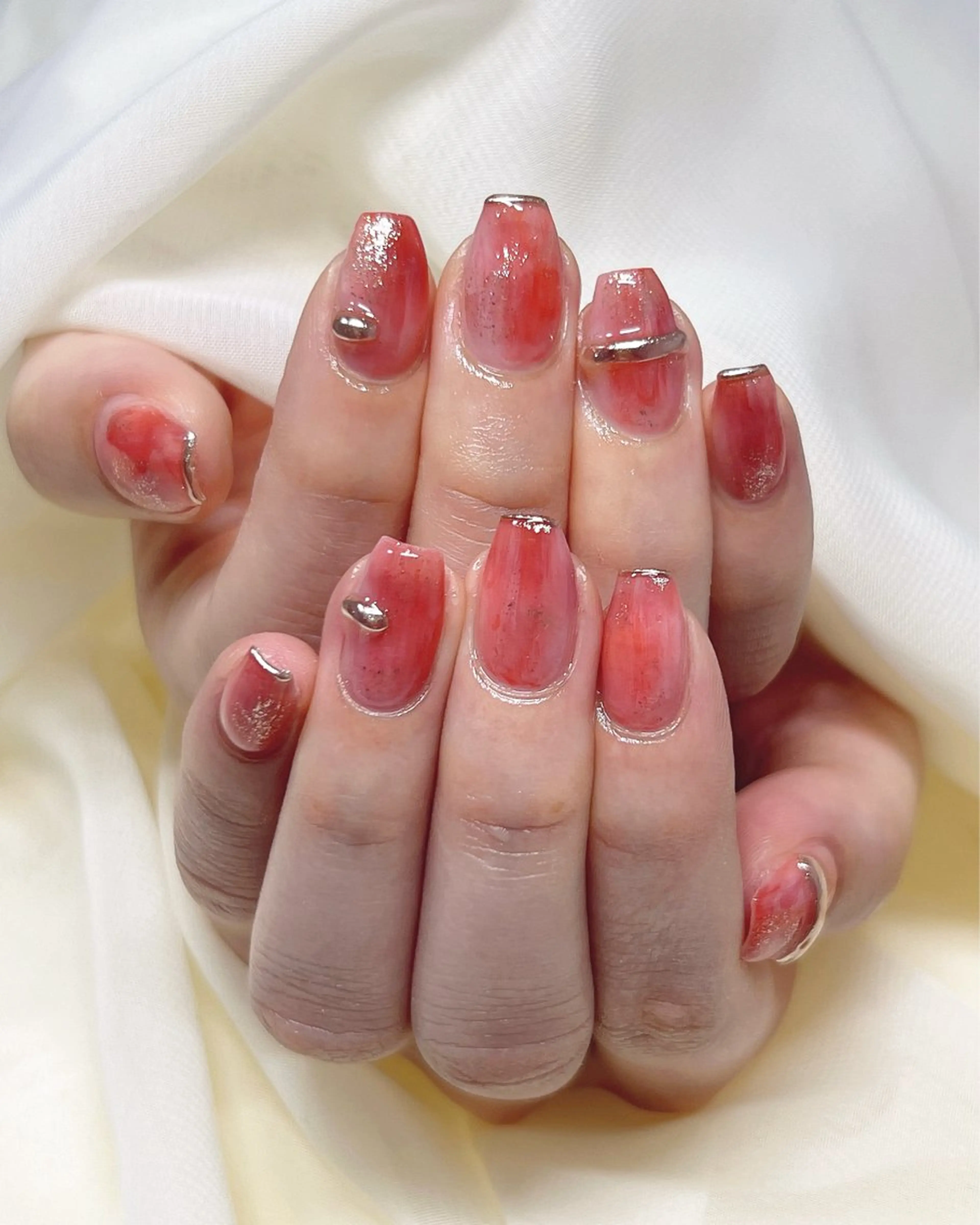 ネイル ニュアンスネイル シンプルネイル nail salon MUAのネイルデザイン