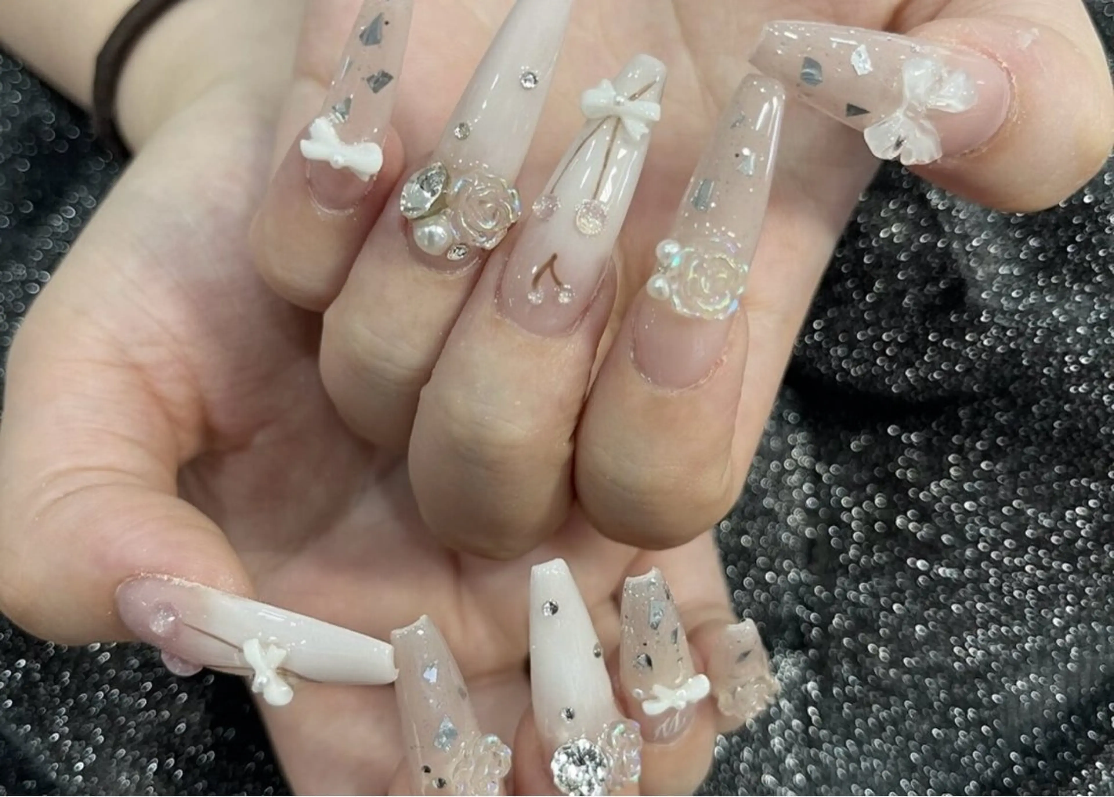 ネイル ハンドネイル 清水 ユナのネイルデザイン