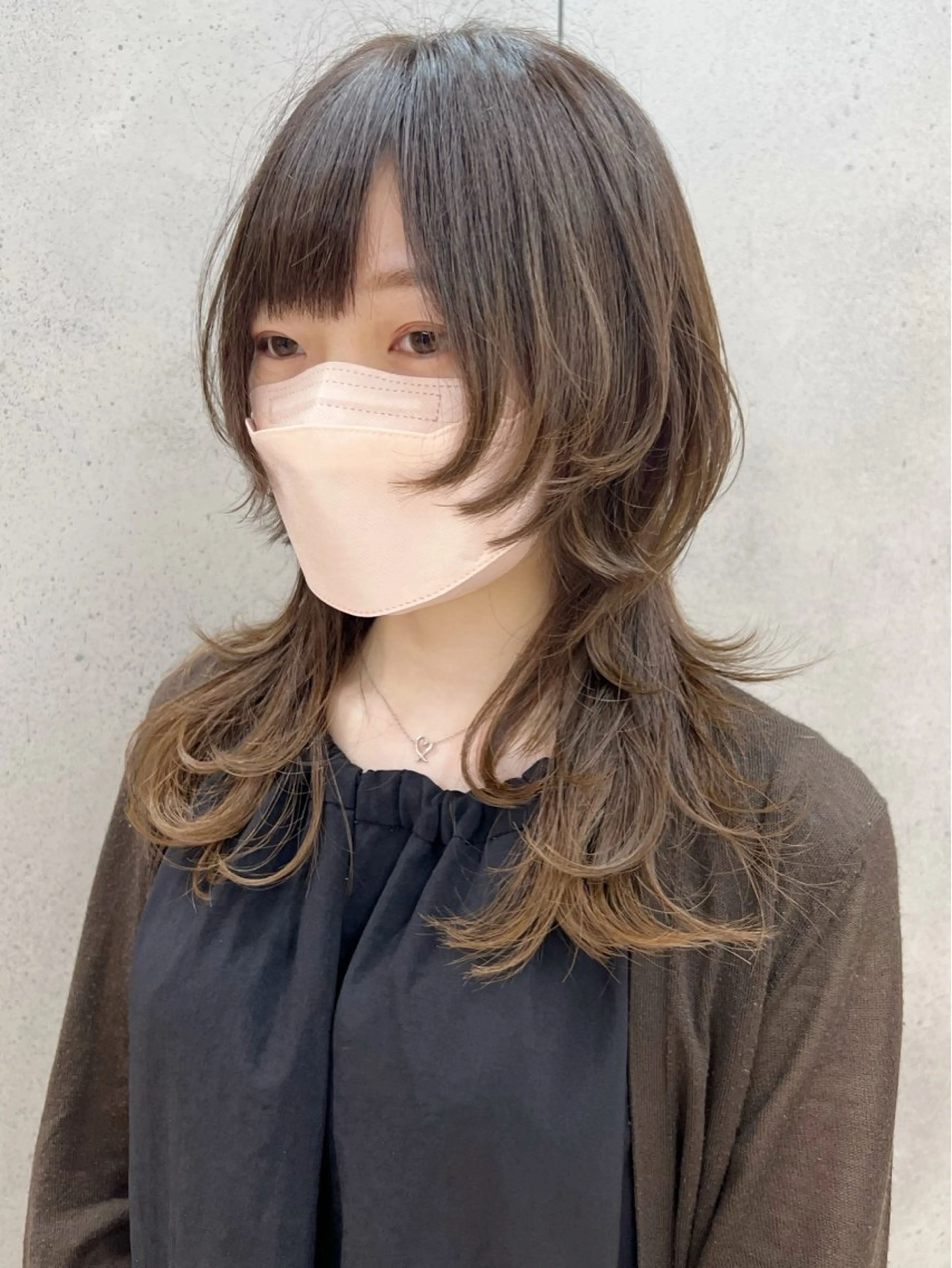 ミディアム ウルフカット カット ヘアカラー トリートメント ロングウルフ🤍渋谷 🤍Mizukiのヘアスタイル