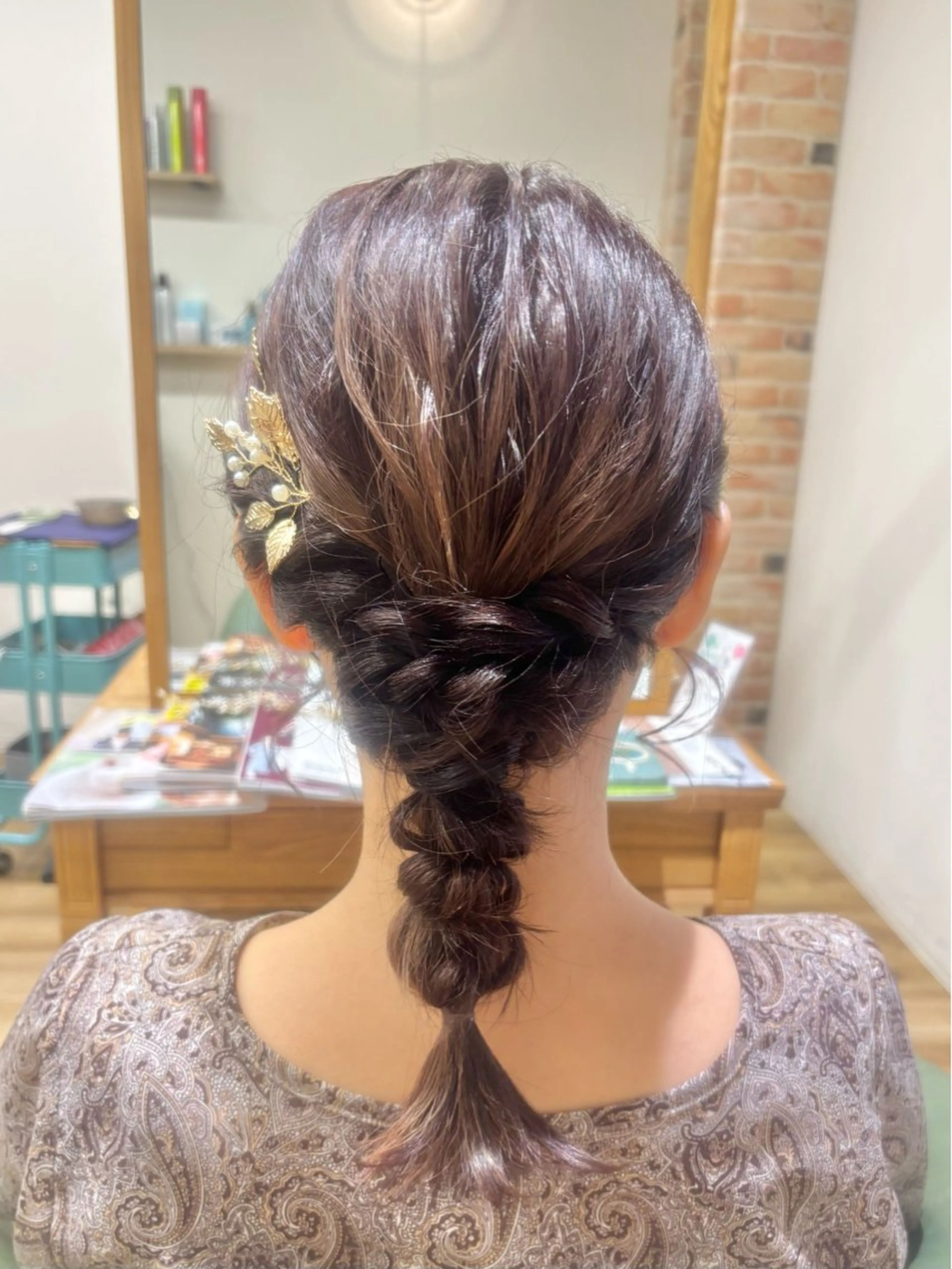 セミロング ヘアアレンジ 古川 琴美のヘアスタイル