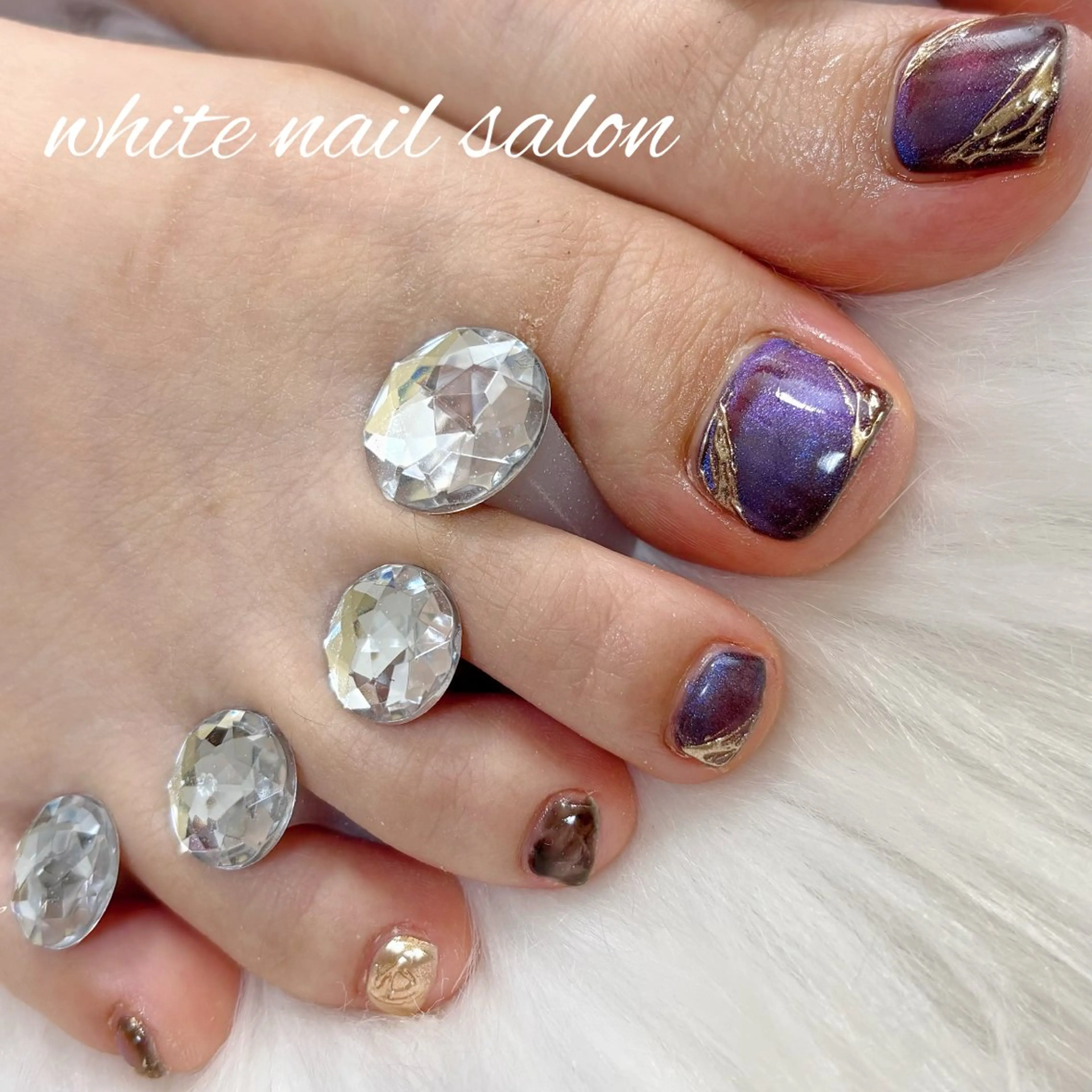 ネイル フットネイル フットネイル white nail salonのネイルデザイン