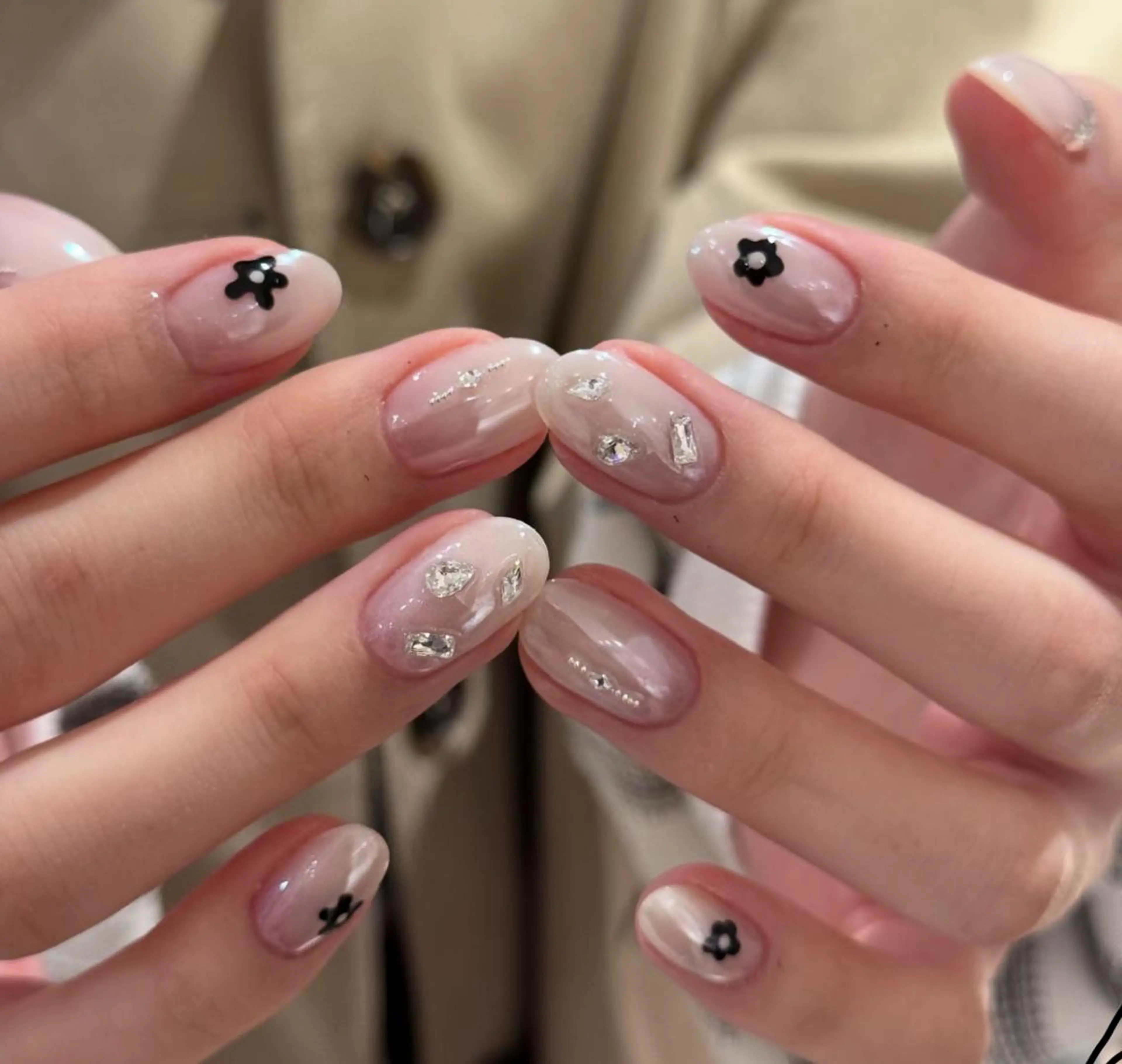 ネイル ハンドネイル エリ🫧 nail池袋東口のネイルデザイン