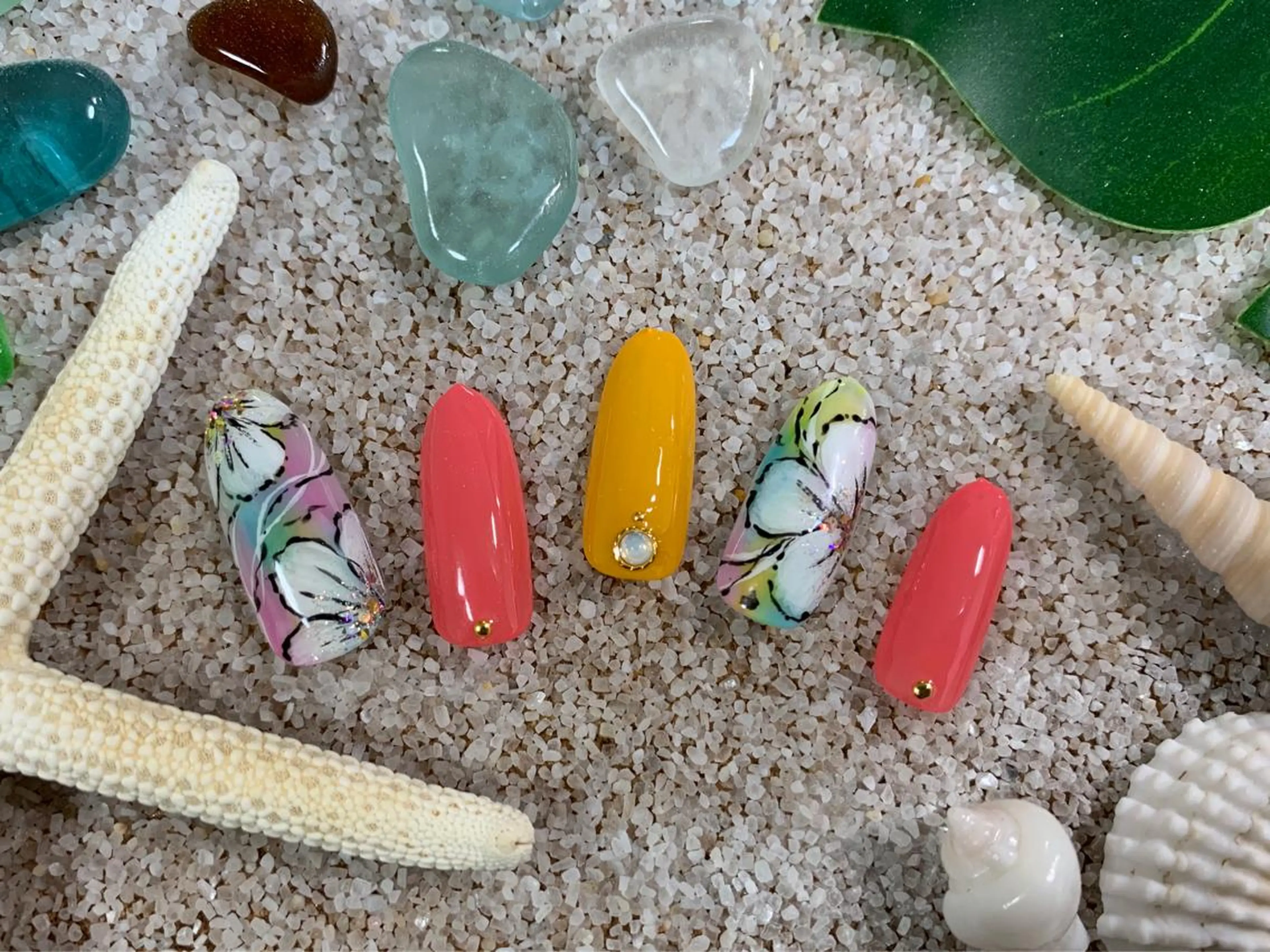 ネイル ハンドネイル Nail&Eyelash Amour(アムール)所属・山下 愛のネイルデザイン