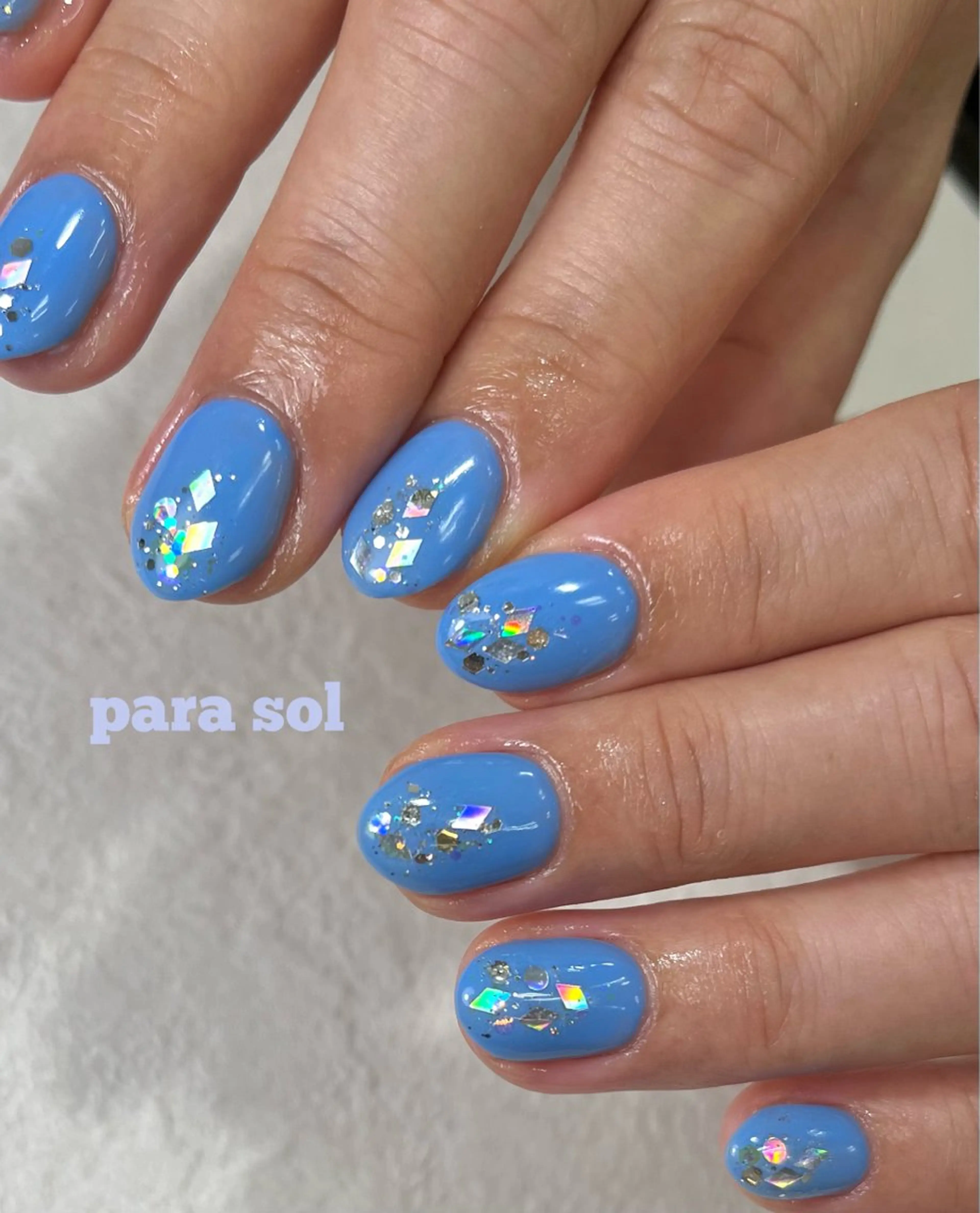 ネイル ブルー ジェルネイル キラキラネイル ラメ(グリッター) 水色 ハンドネイル para ☀︎ sol by BECK所属・Para Sol nail　Maoのネイルデザイン