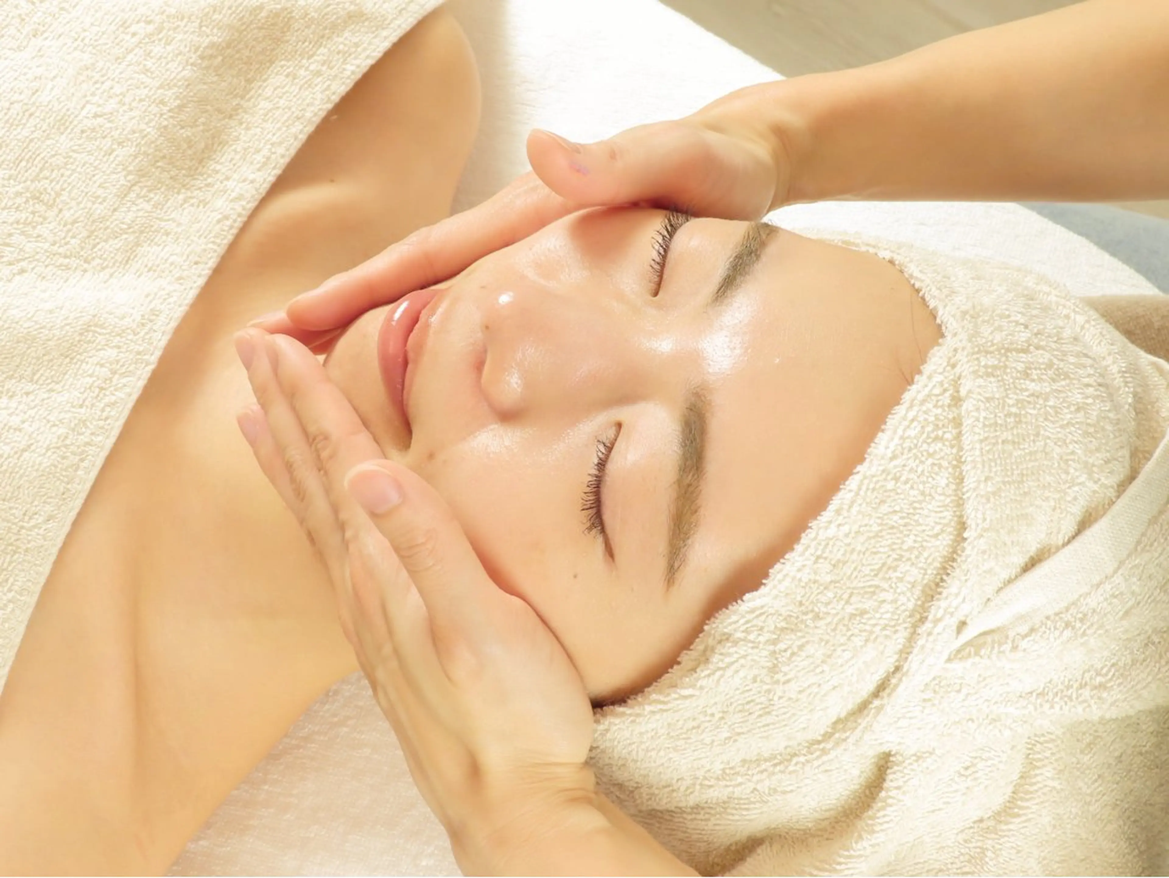 MORE. NEMAのエステ・リラクイメージ