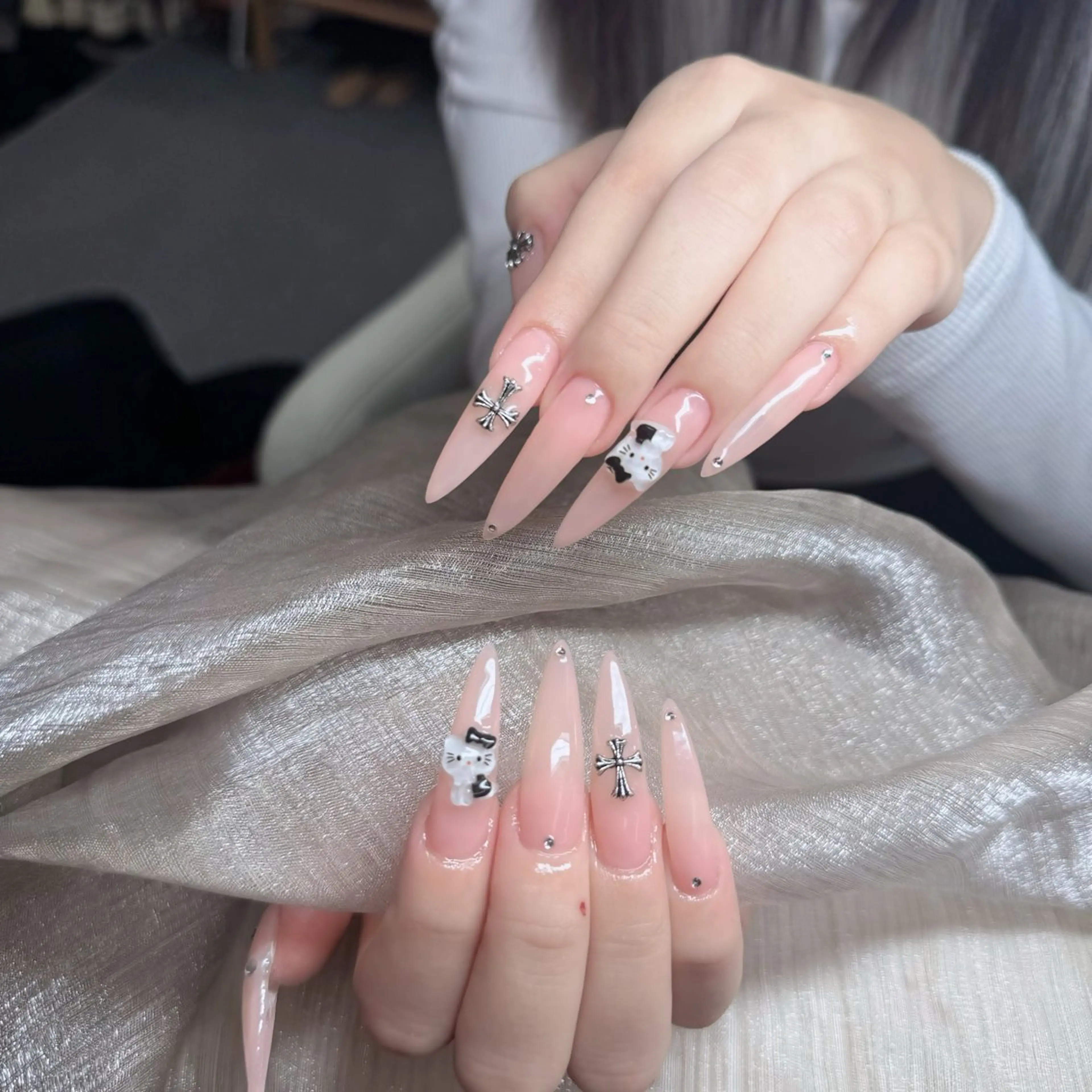 ネイル アートネイル フレンチネイル ジェルネイル 韓国ネイル マグネットネイル Lenie Shinokuboのネイルデザイン