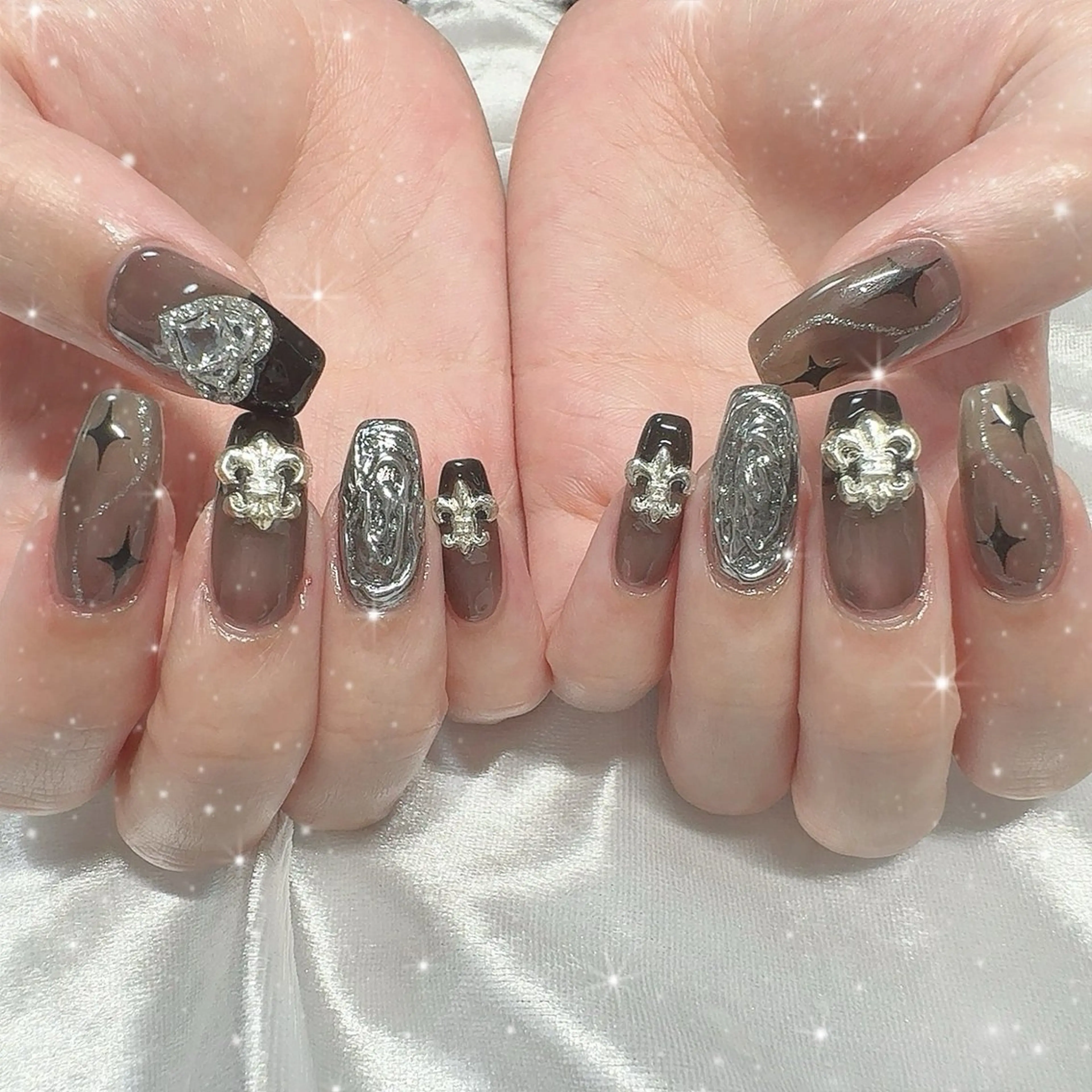 ネイル ハンドネイル フットネイル Best Nail NANA🤍のネイルデザイン