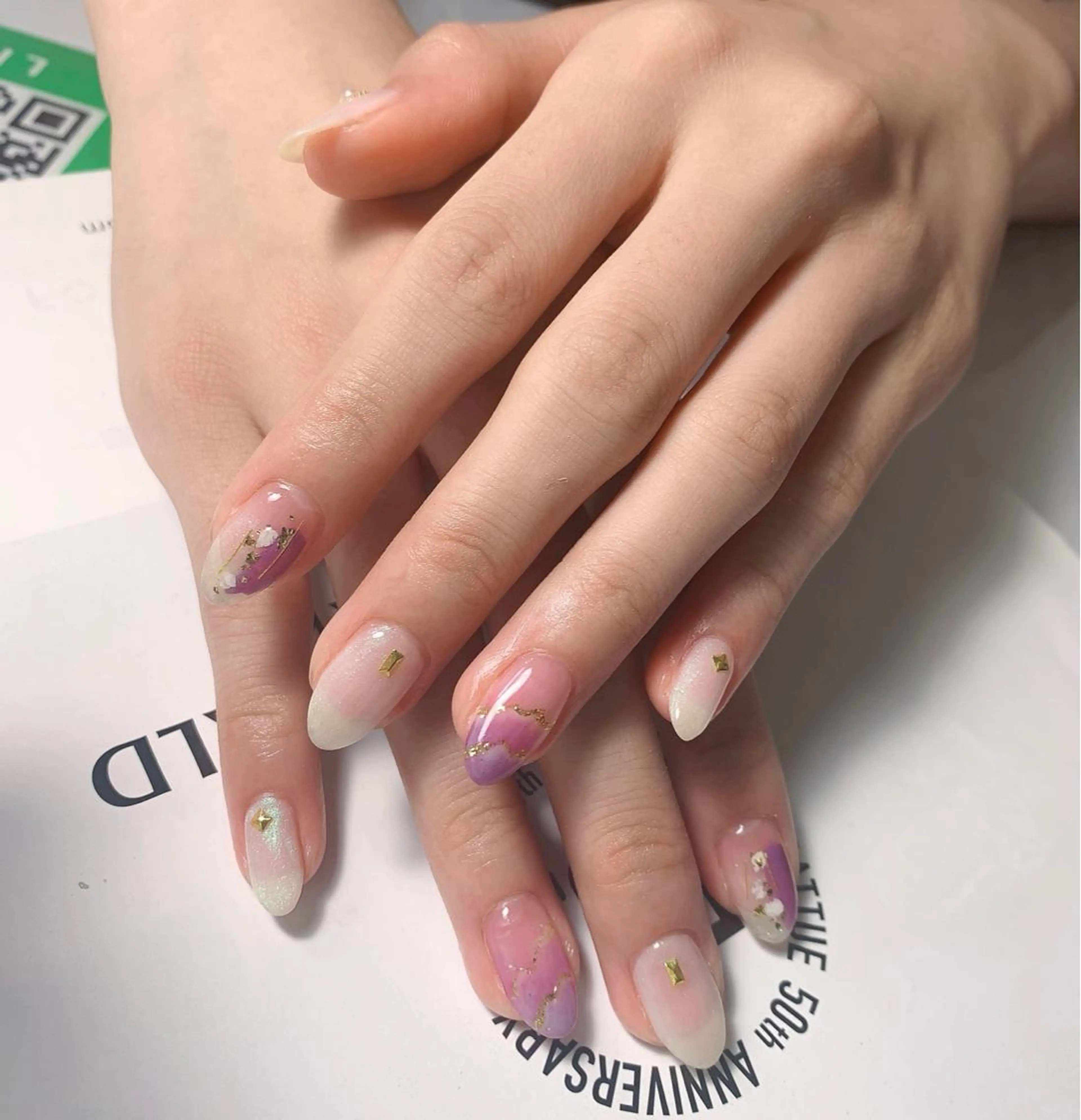 ネイル 💅E•U•B NAIL🌹所属・横浜市中区曙町 ネイルE·U·Bのネイルデザイン