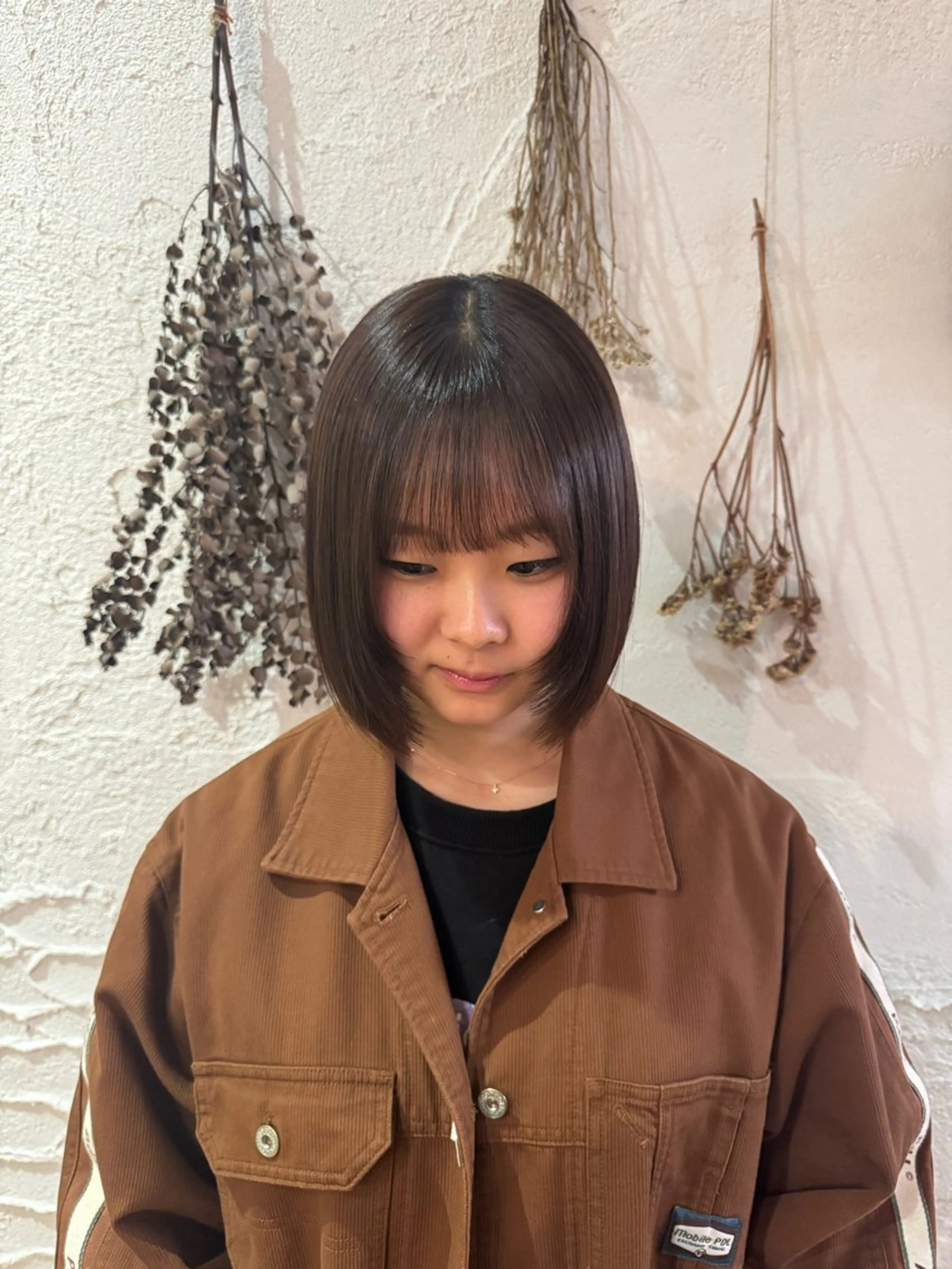 ミディアム ボブ 顔まわりレイヤー 顔周りカット レイヤーカット 遠藤 彩美/暖色系カラーのヘアスタイル