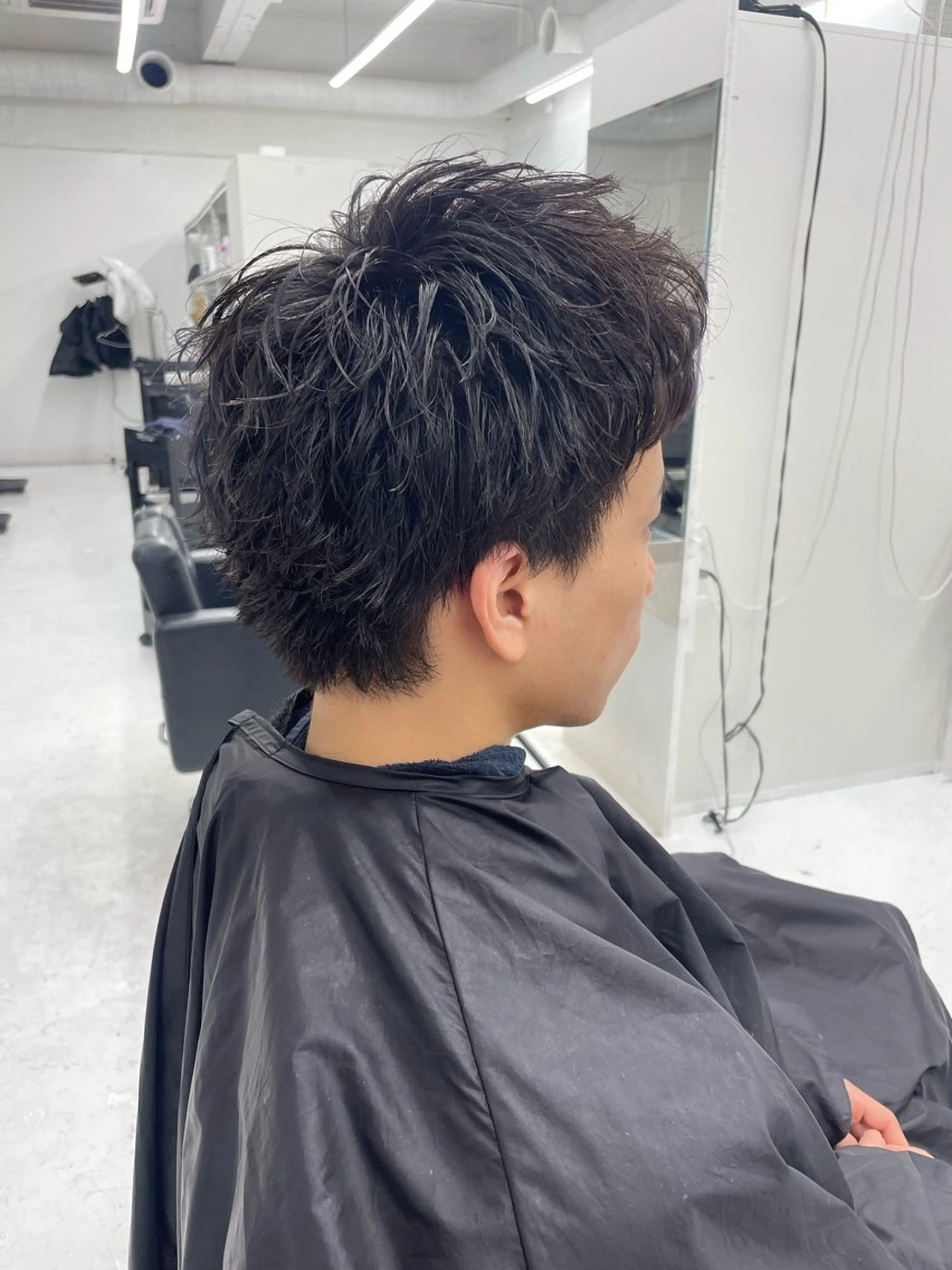 ショート パーマ メンズ メンズパーマ 刈り上げ ショートヘア カット 【柏メンズパーマ職人 】店長　KAZUMAのヘアスタイル