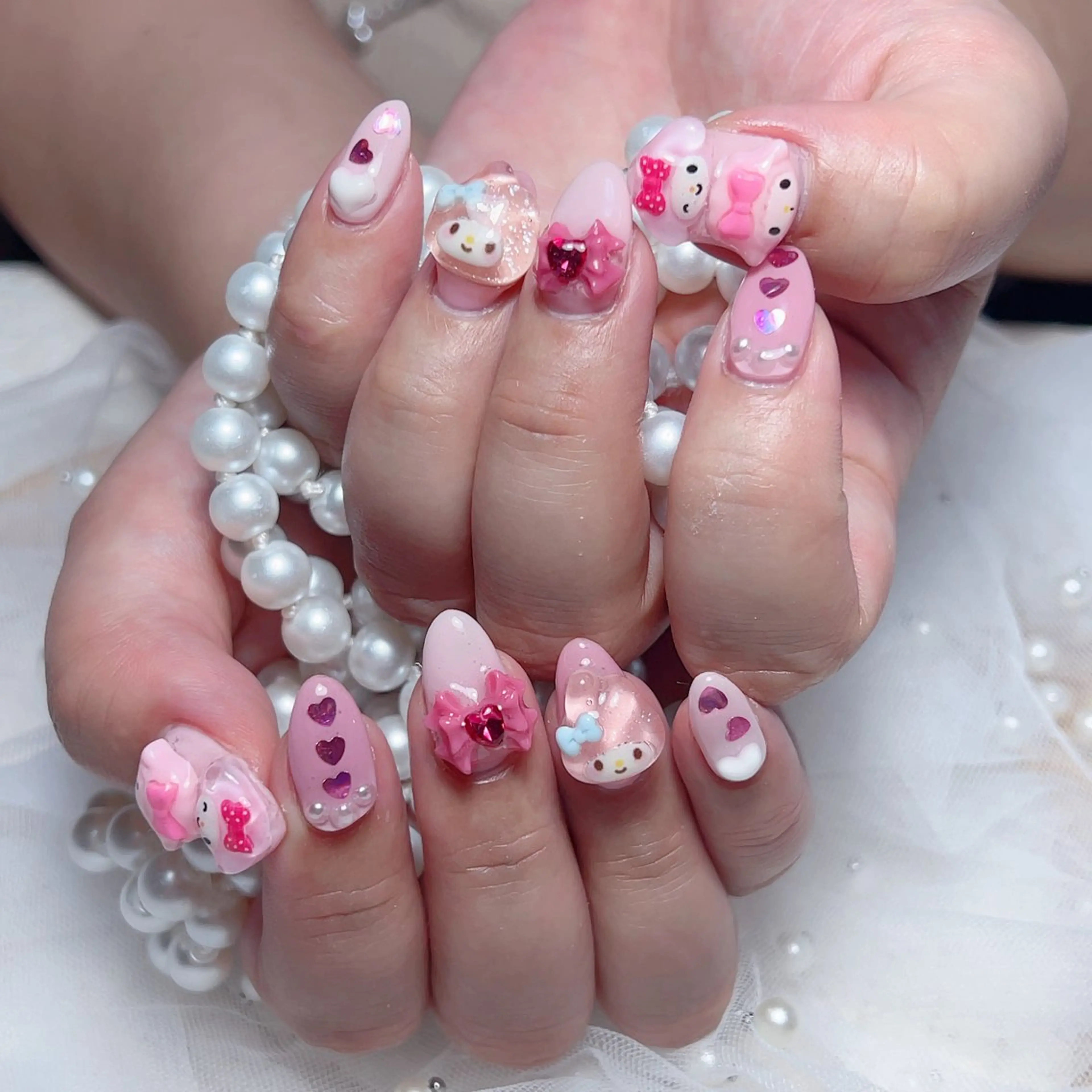 ネイル Maggie Nail🦩のネイルデザイン