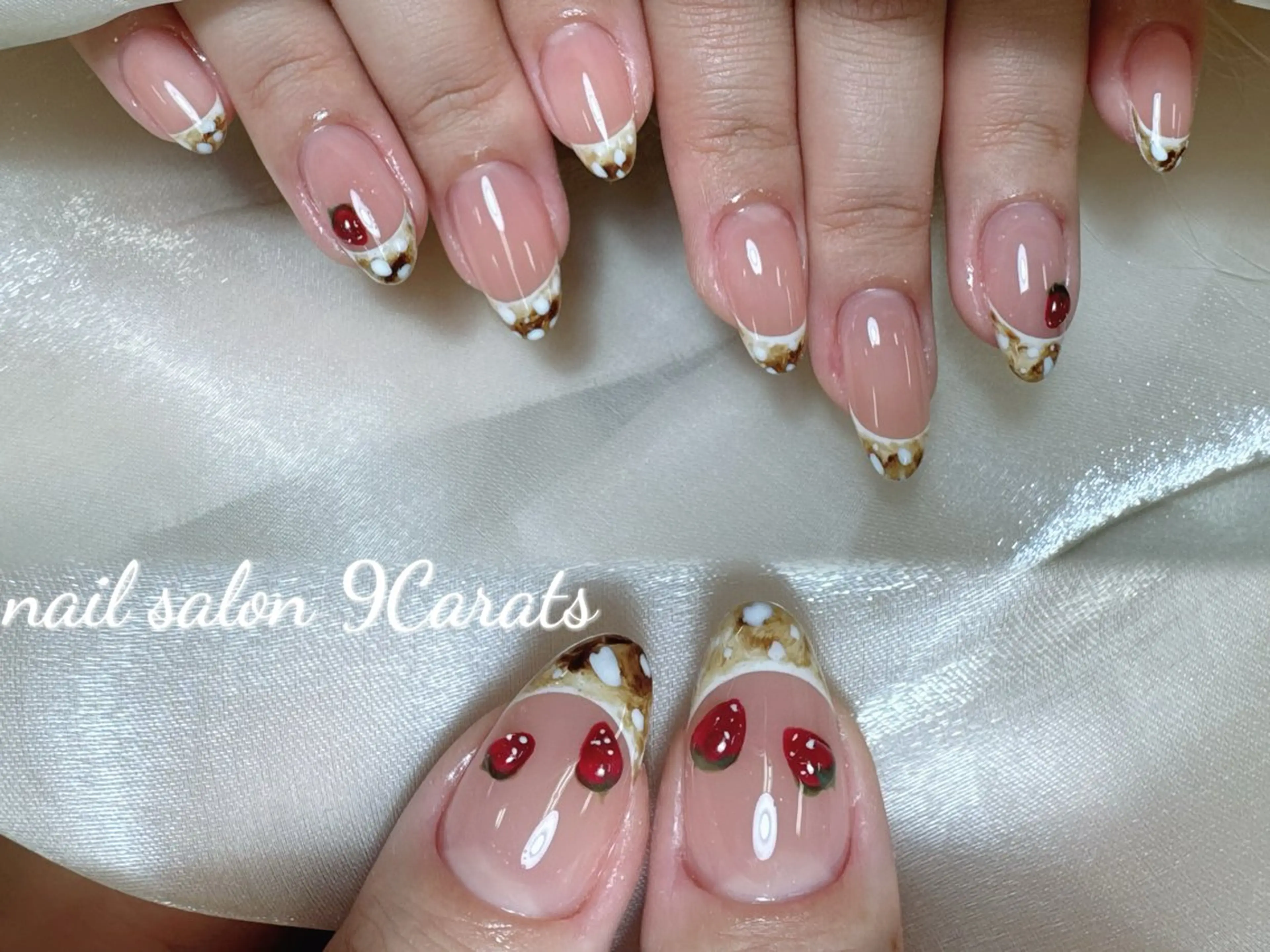 ネイル ストーンネイル ハンドネイル ハンドケア ネイルサロン 9Carats神田のネイルデザイン