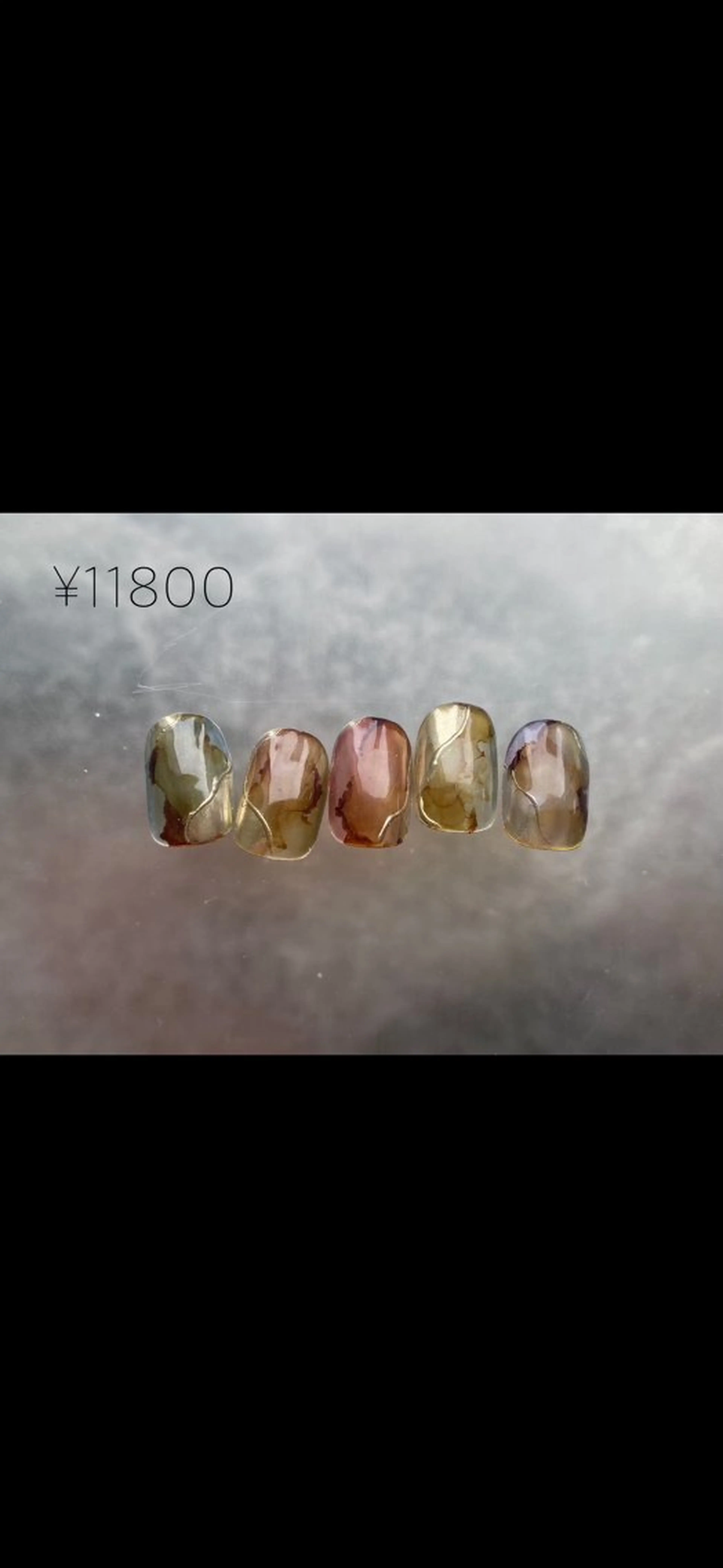 ネイル KUROIWA KAORIのネイルデザイン