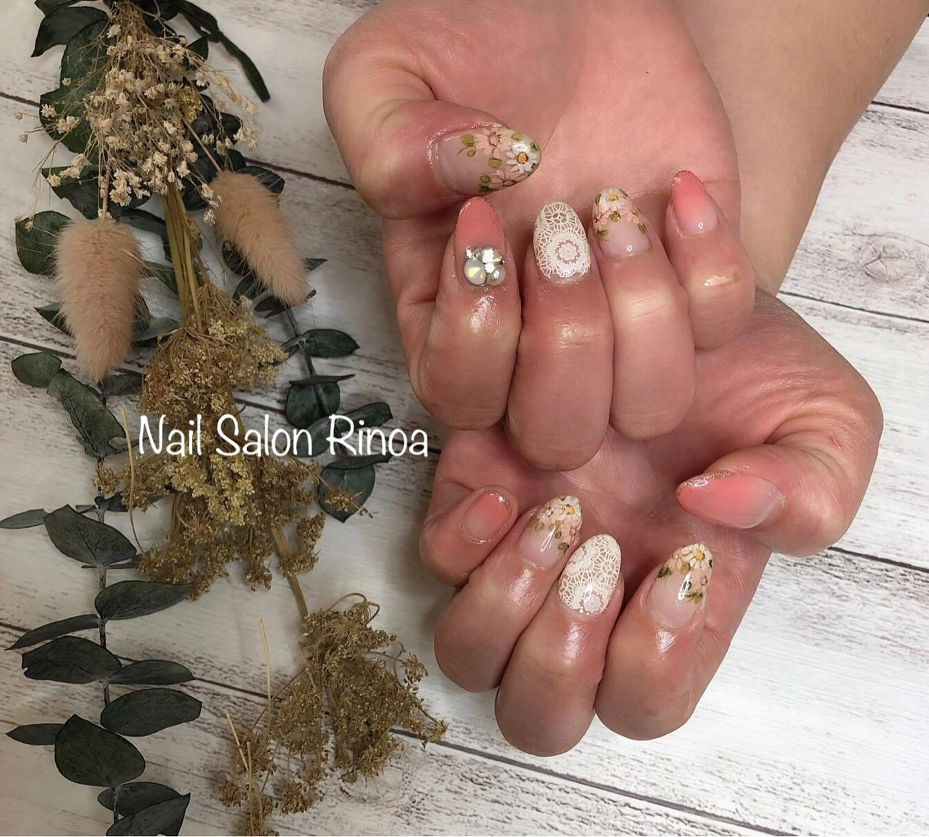 ネイル Nail Salon Rinoaのネイルデザイン