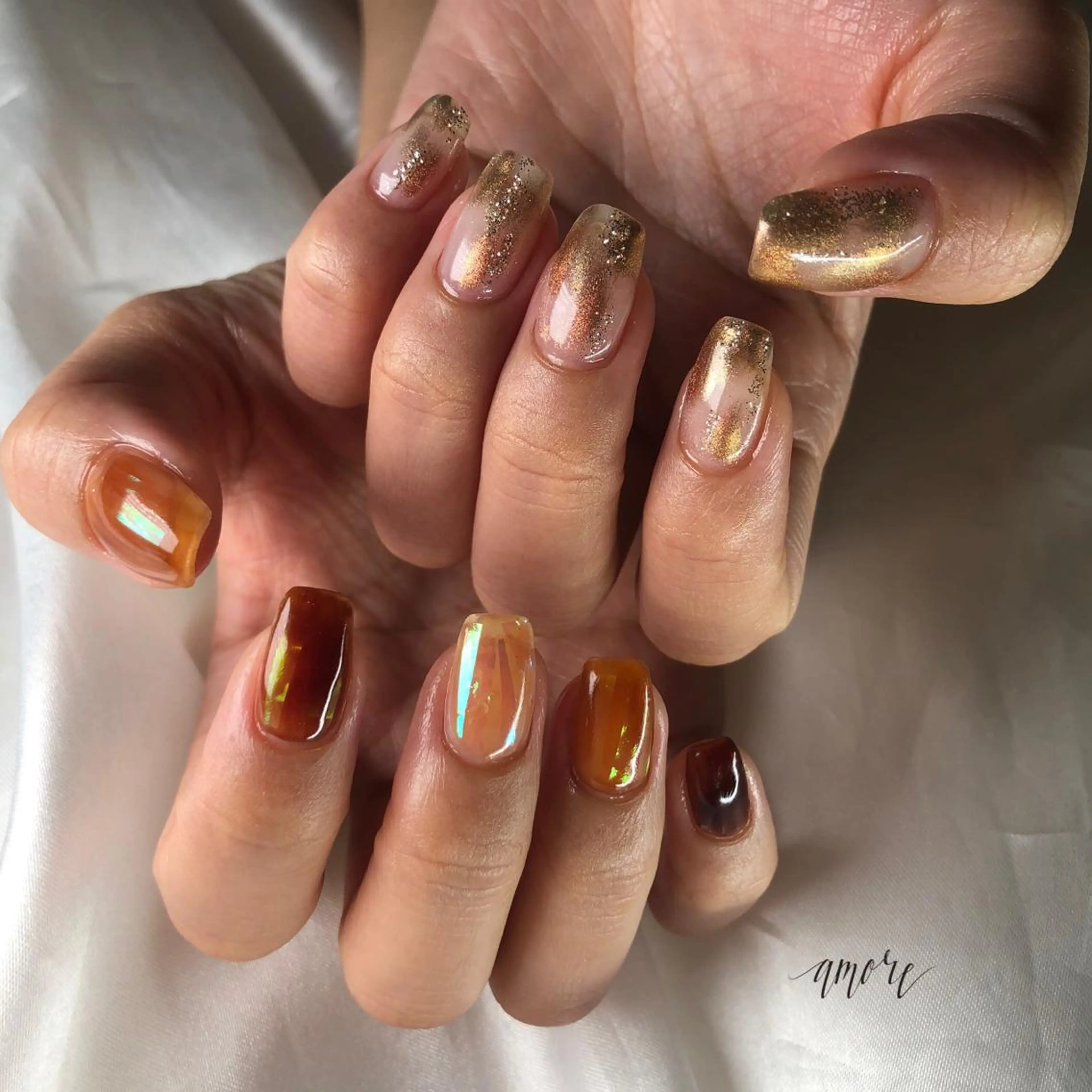 ネイル ジェルネイル 氷ネイル・うるうるネイル キラキラネイル マグネットネイル ミラーネイル You kyehwaのネイルデザイン