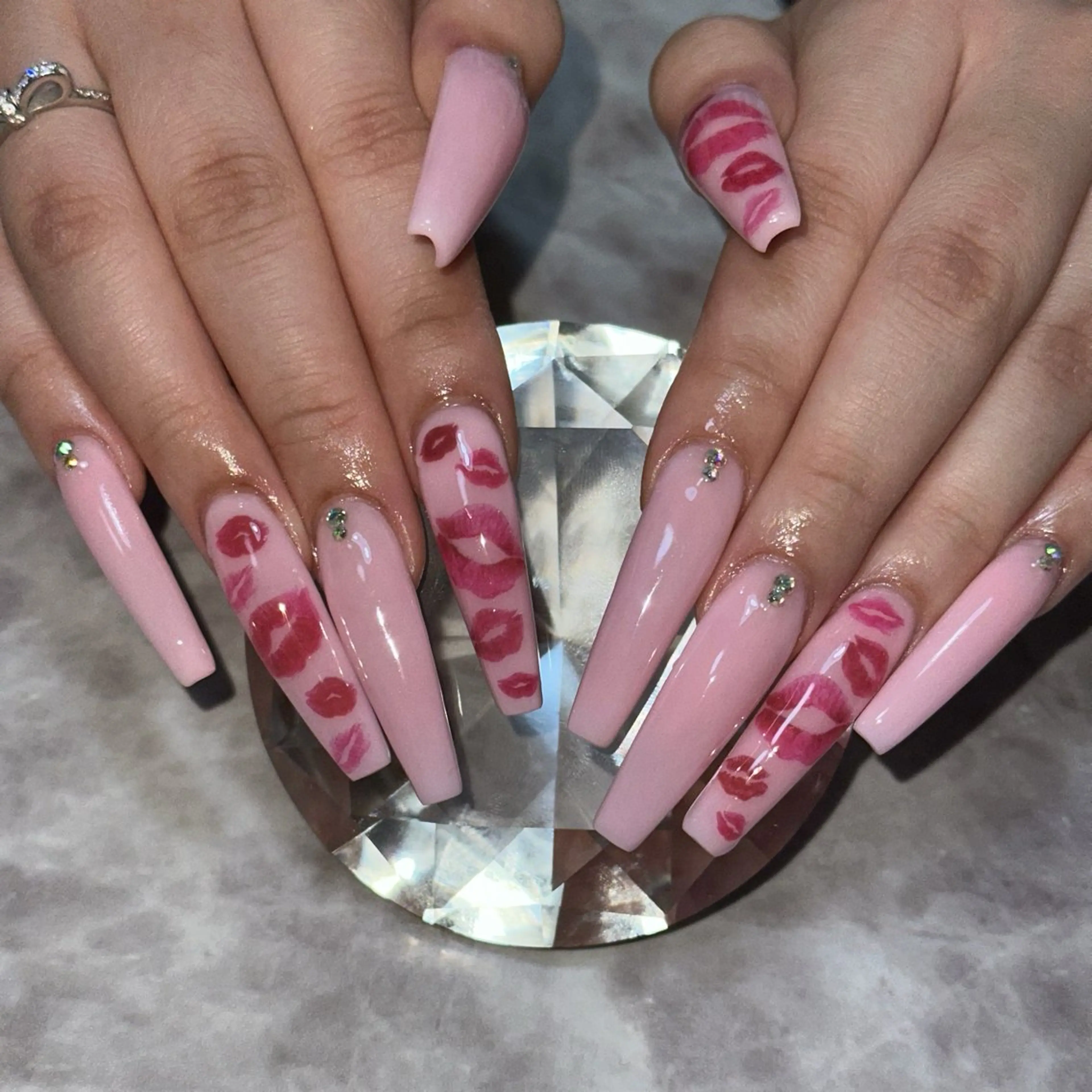 ロング BeautySalonKREI所属・KREI NORIKAのネイルデザイン