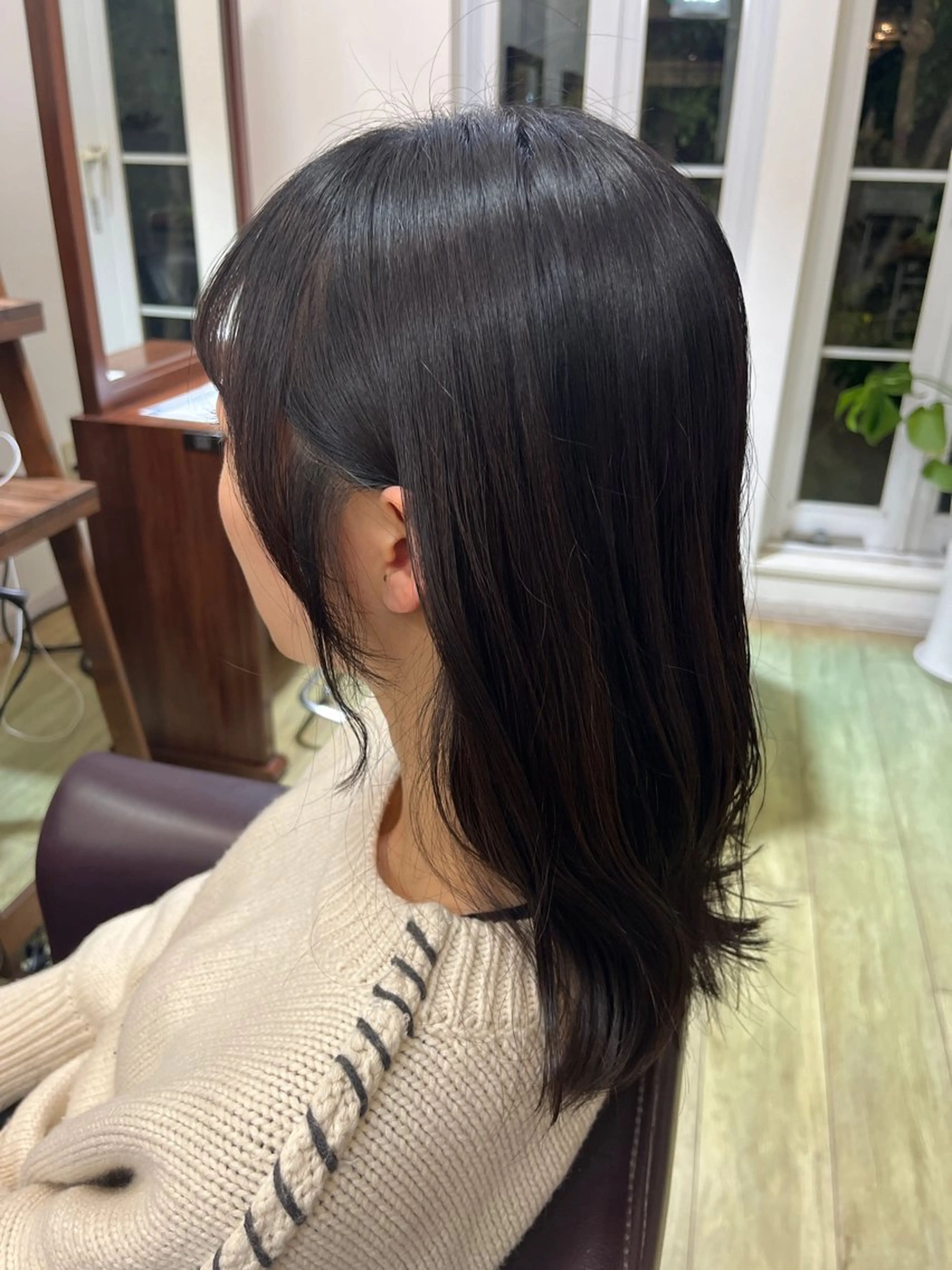セミロング 高村 りなのヘアスタイル